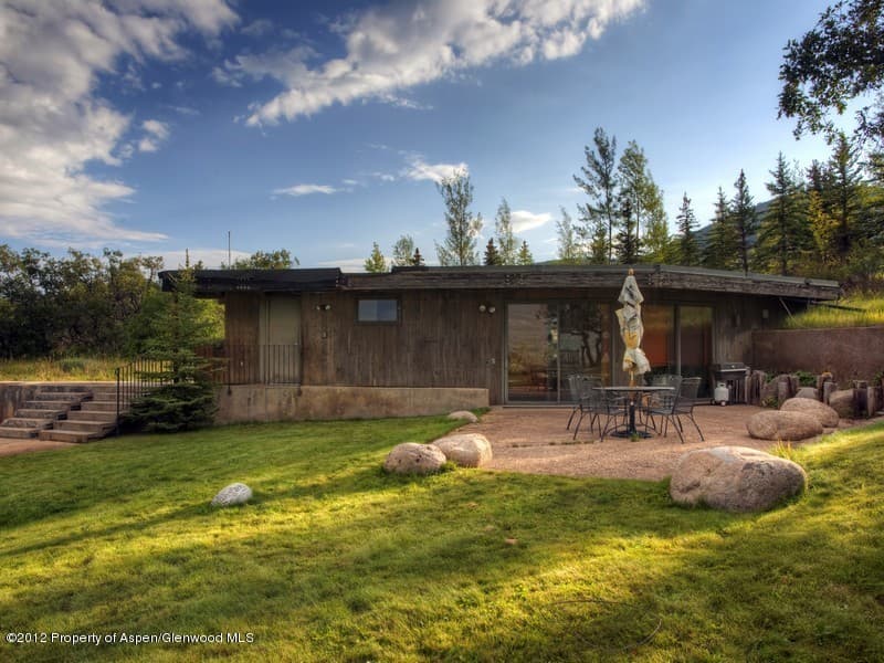 496 Johnson Drive - Photo 9