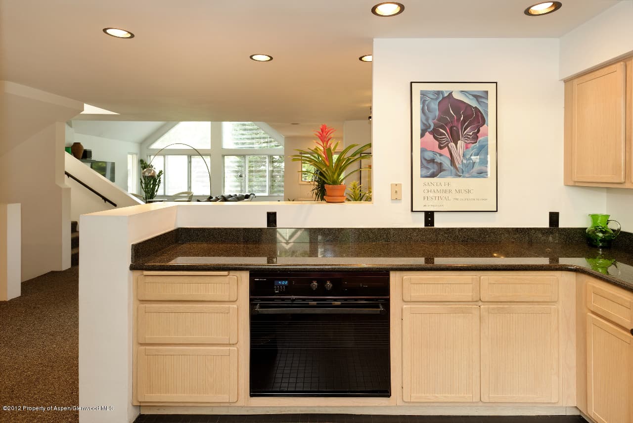 407 Park Avenue 81611 - Photo 10