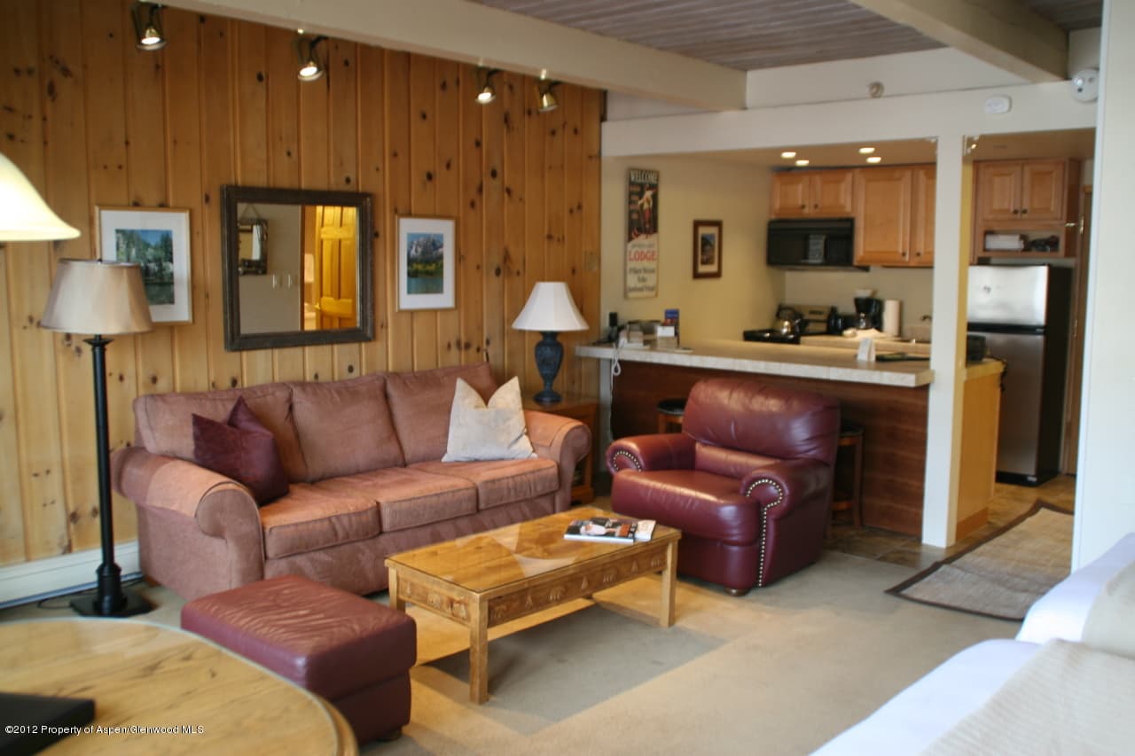 617 E Cooper Avenue 424 - Photo 7