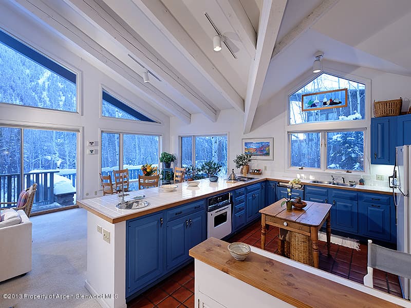 228 Eastwood Drive - Photo 7