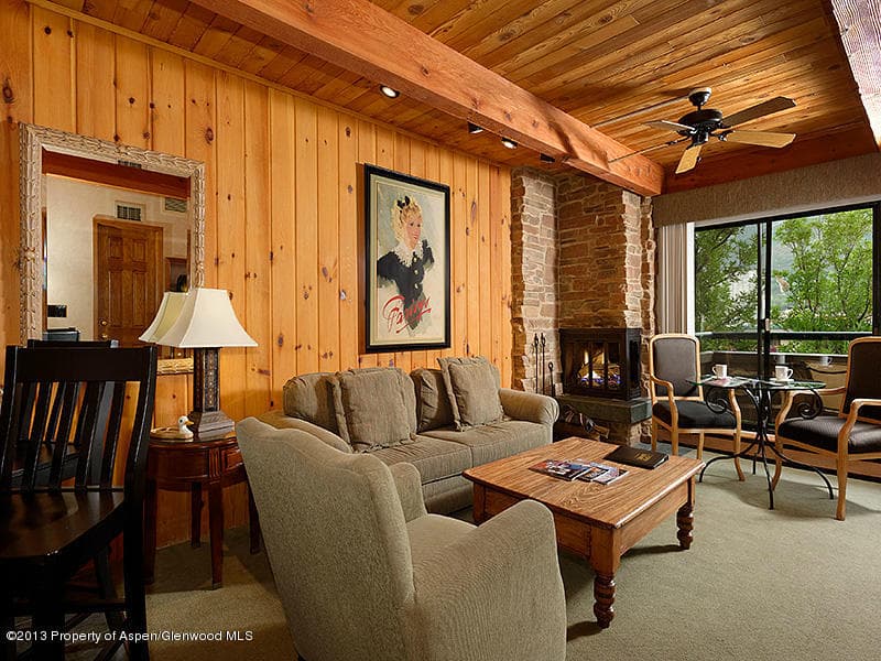 617 E Cooper Avenue 305 - Photo 2