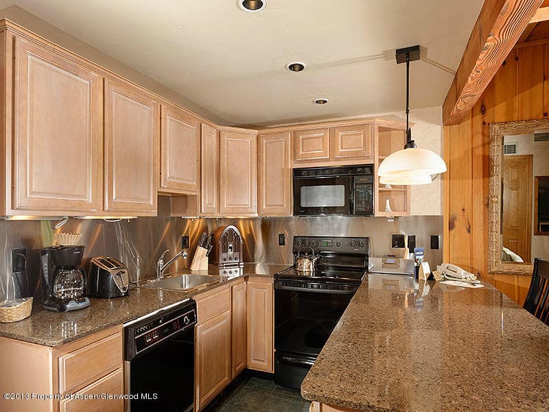 617 E Cooper Avenue 305 - Photo 6