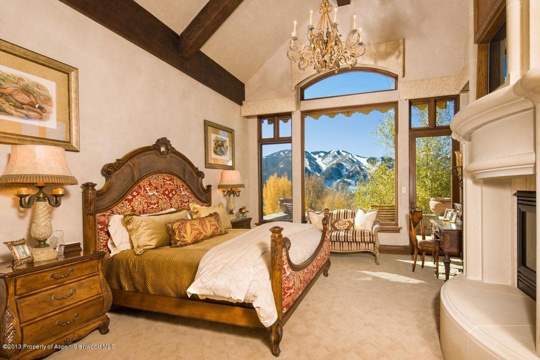 916 Hunter Creek Road - Photo 8