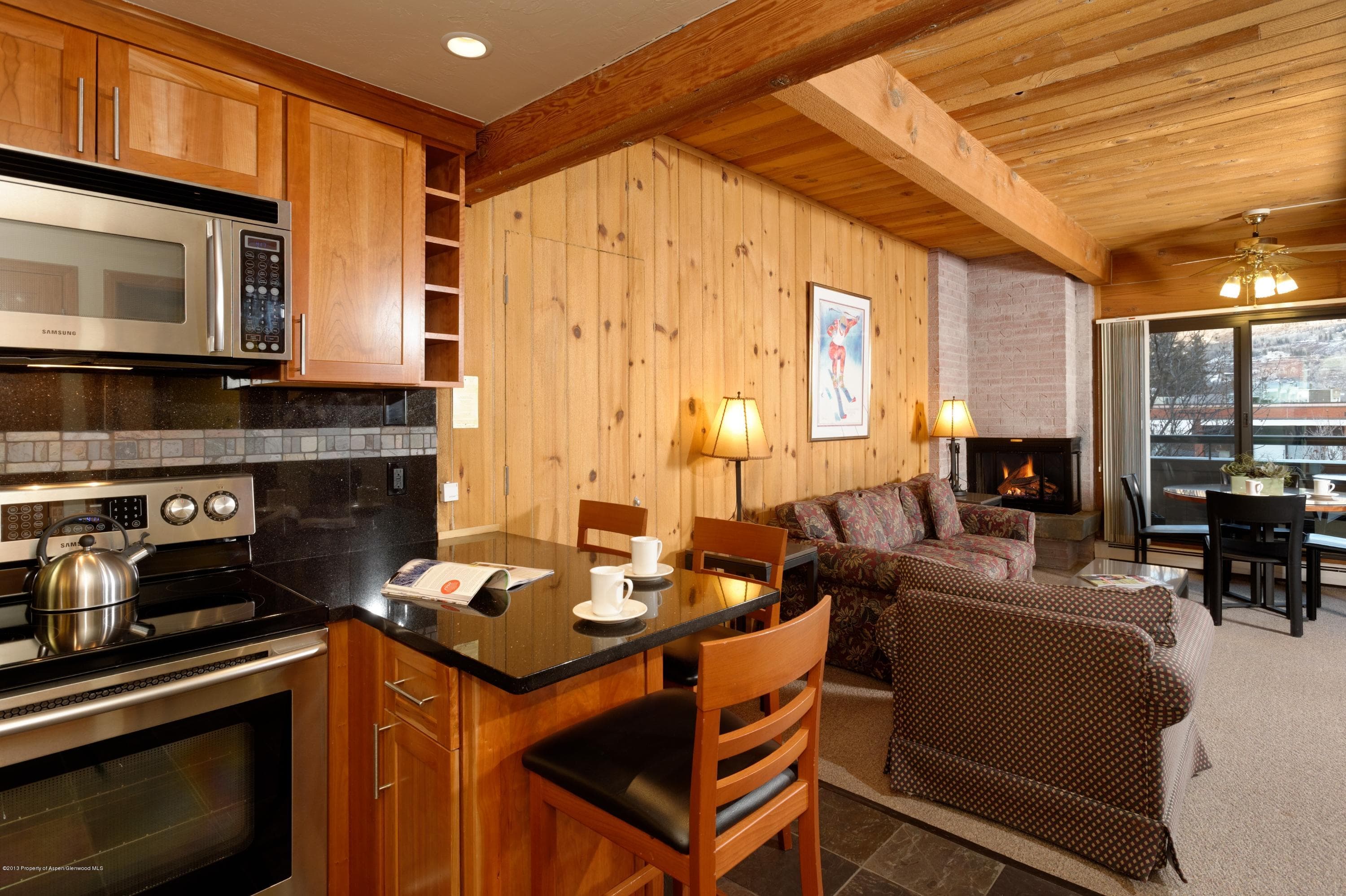 617 E Cooper Avenue 321 - Photo 8