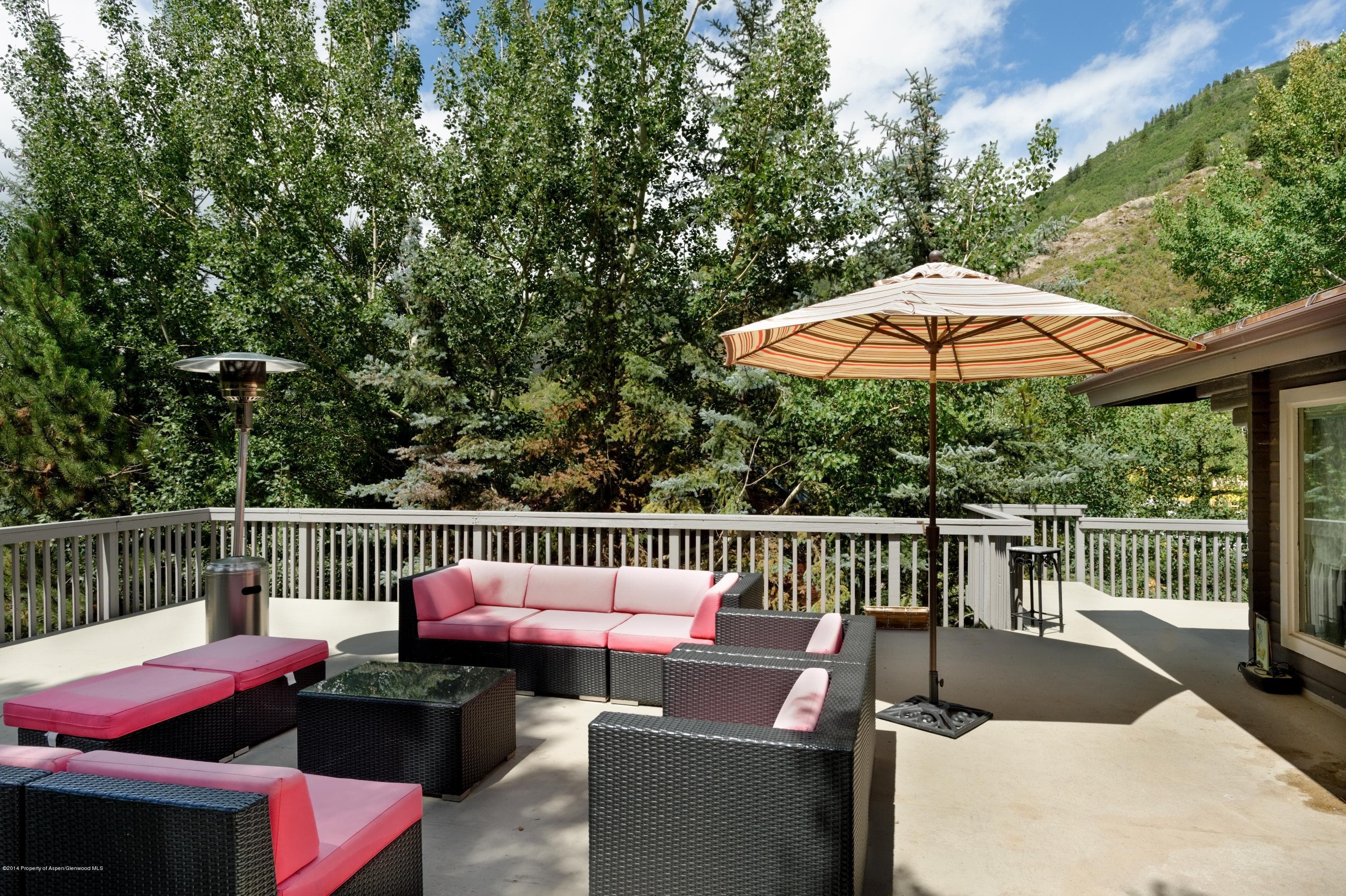 89 Ardmore Court - Photo 3