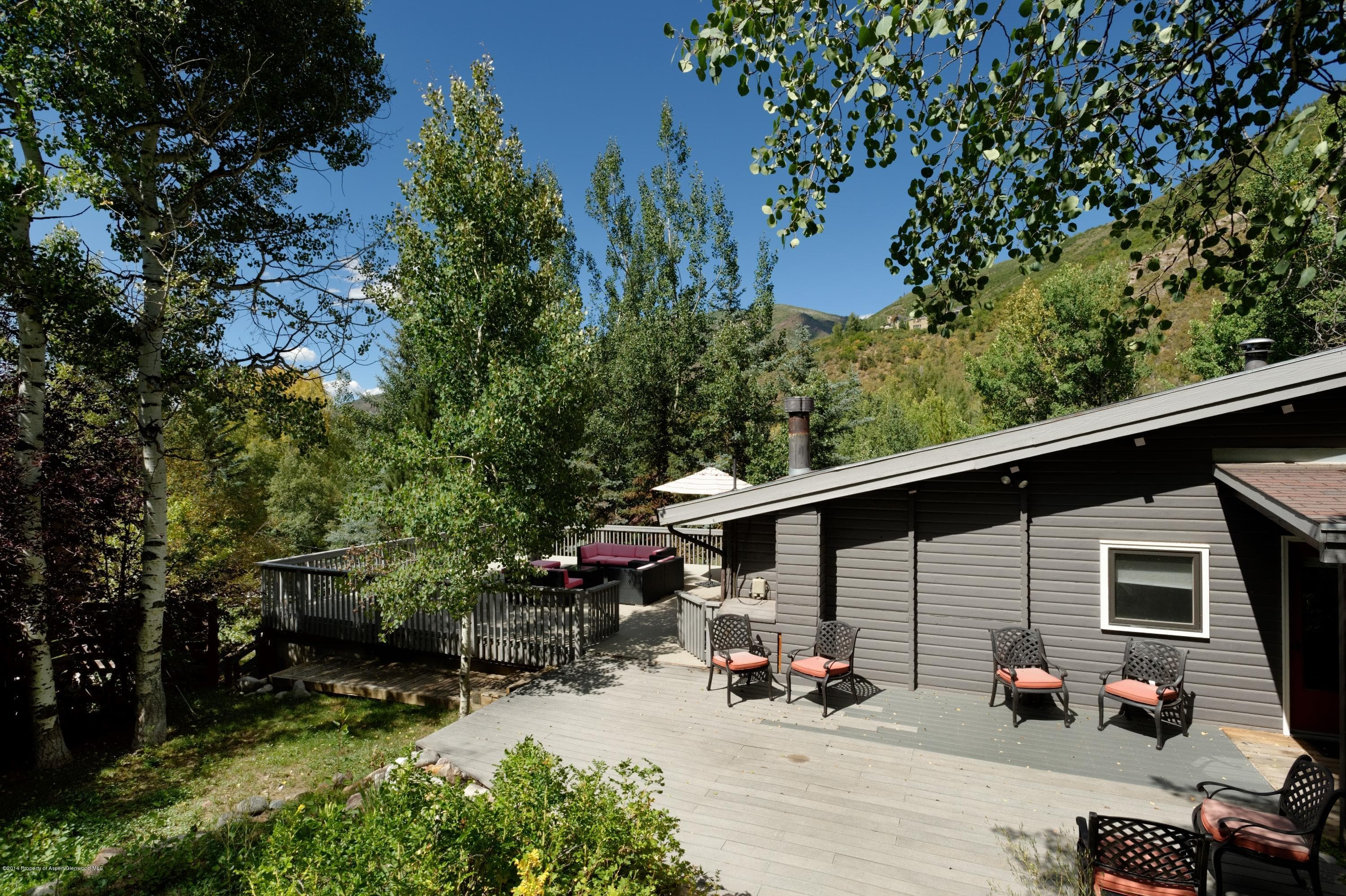 89 Ardmore Court - Photo 4