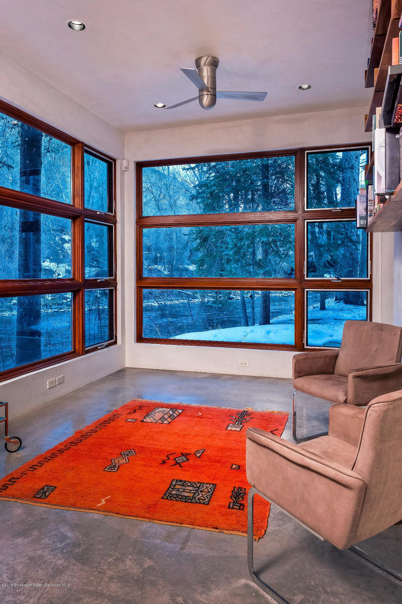 161 163 Gerbaz Way - Photo 7