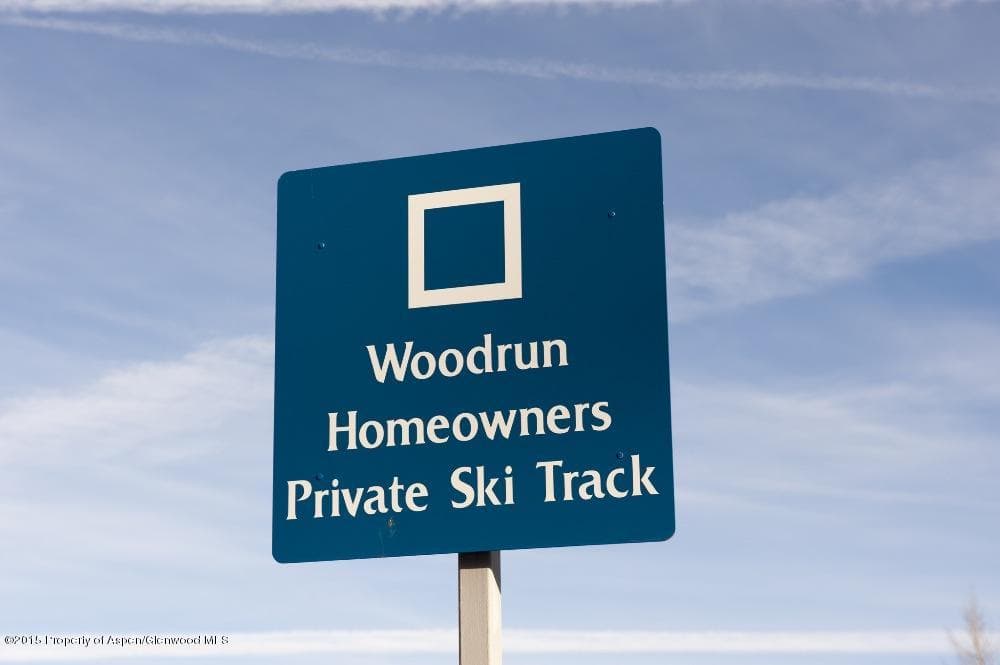 1627 Wood Road - Photo 10
