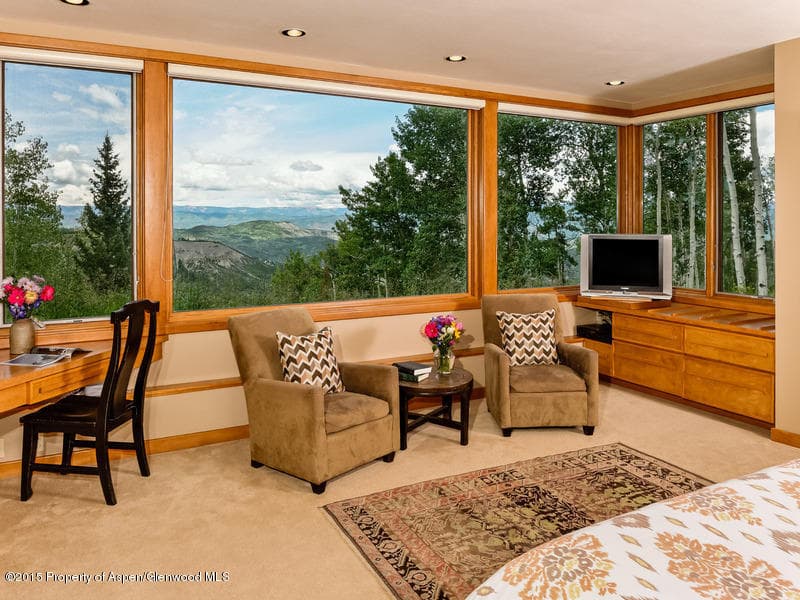 1627 Wood Road - Photo 8