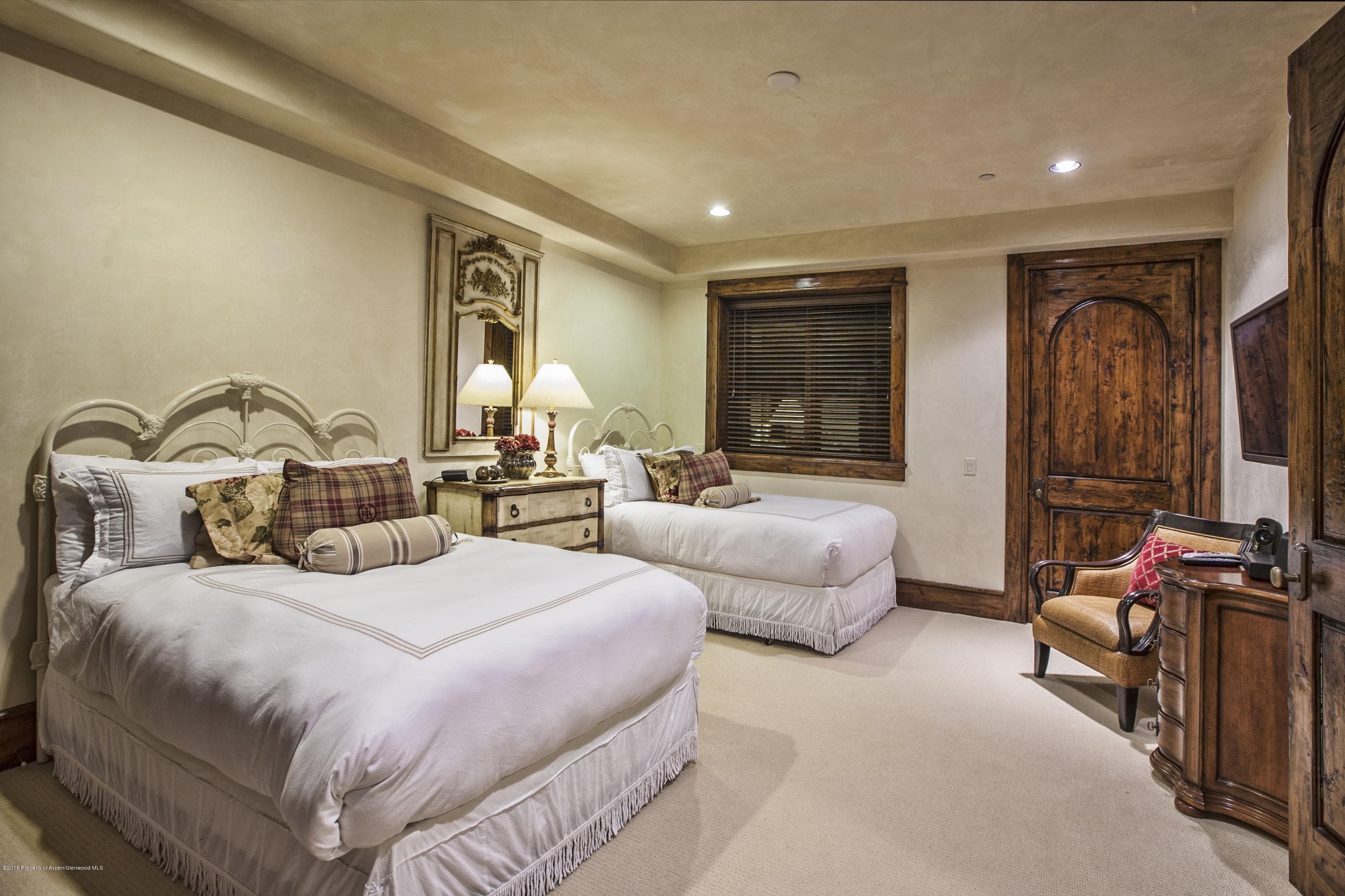 17 Queen Street, Aspen, CO 81611 - Photo 30