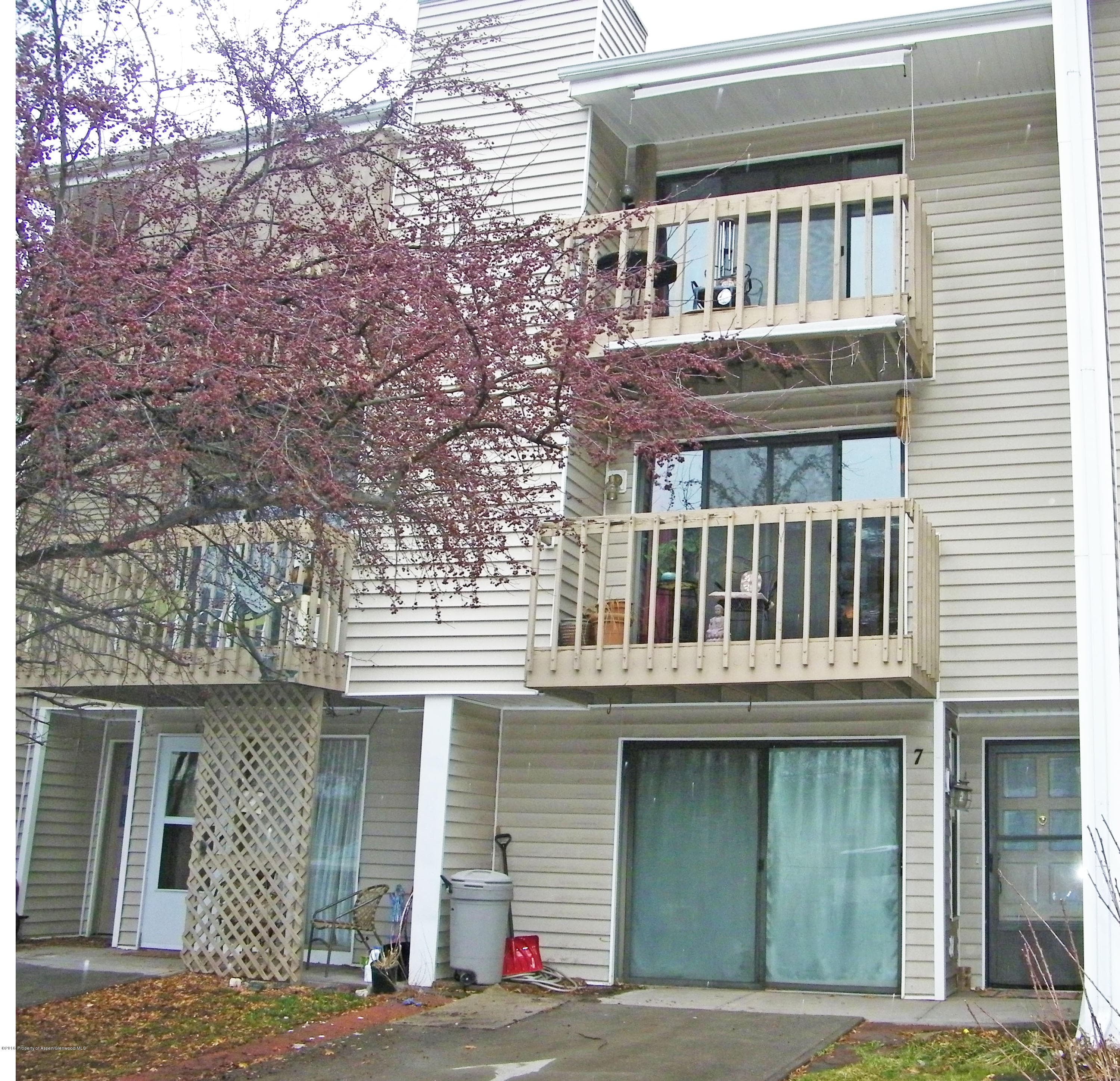 2600 S Oakhurst Court 7, Glenwood Springs, CO 81601 - Photo 1