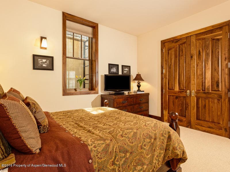 1095 Cemetery, Aspen, CO 81611 - Photo 23