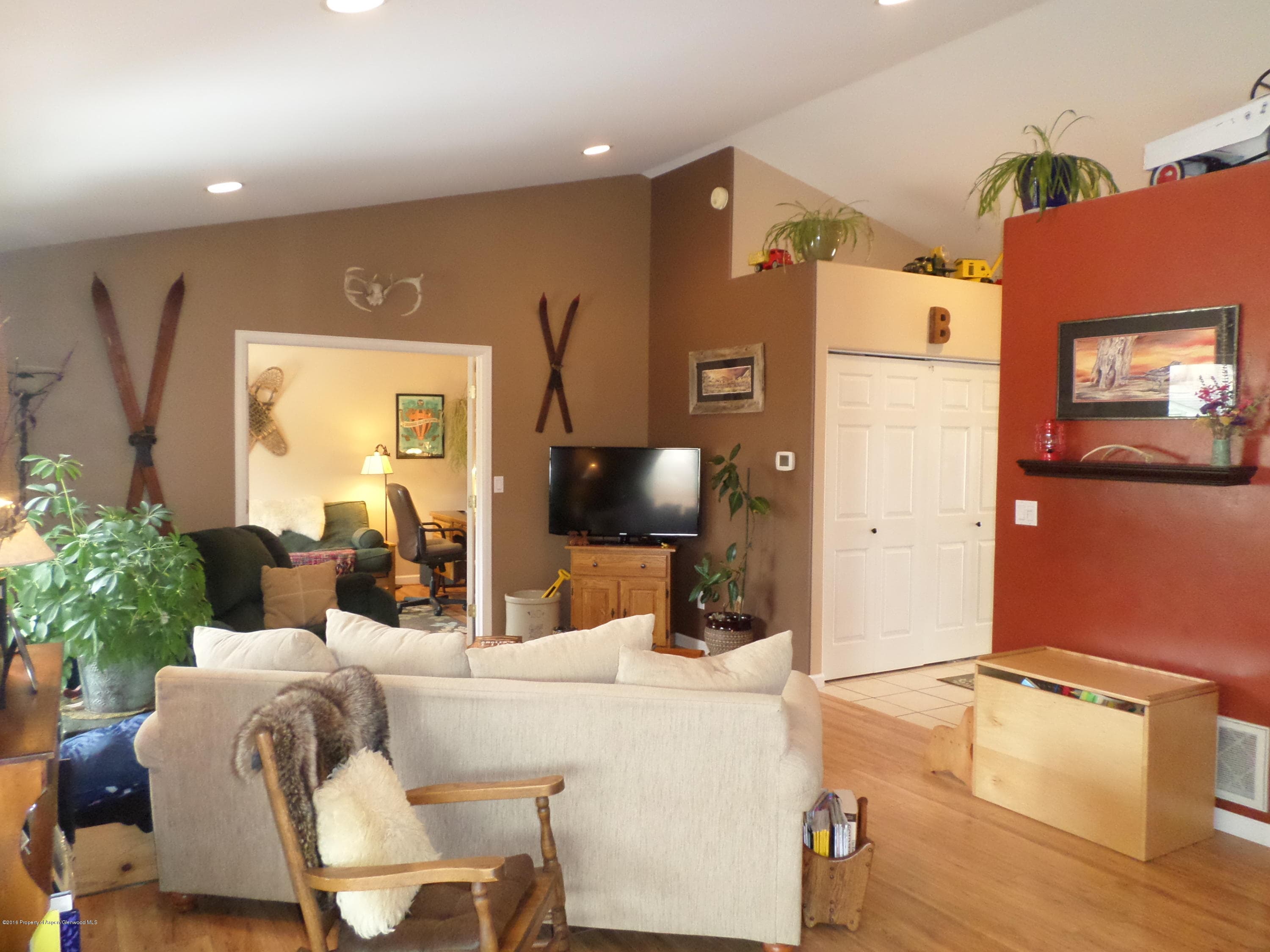 303 Buckthorn Road, New Castle, CO 81647 - Photo 9