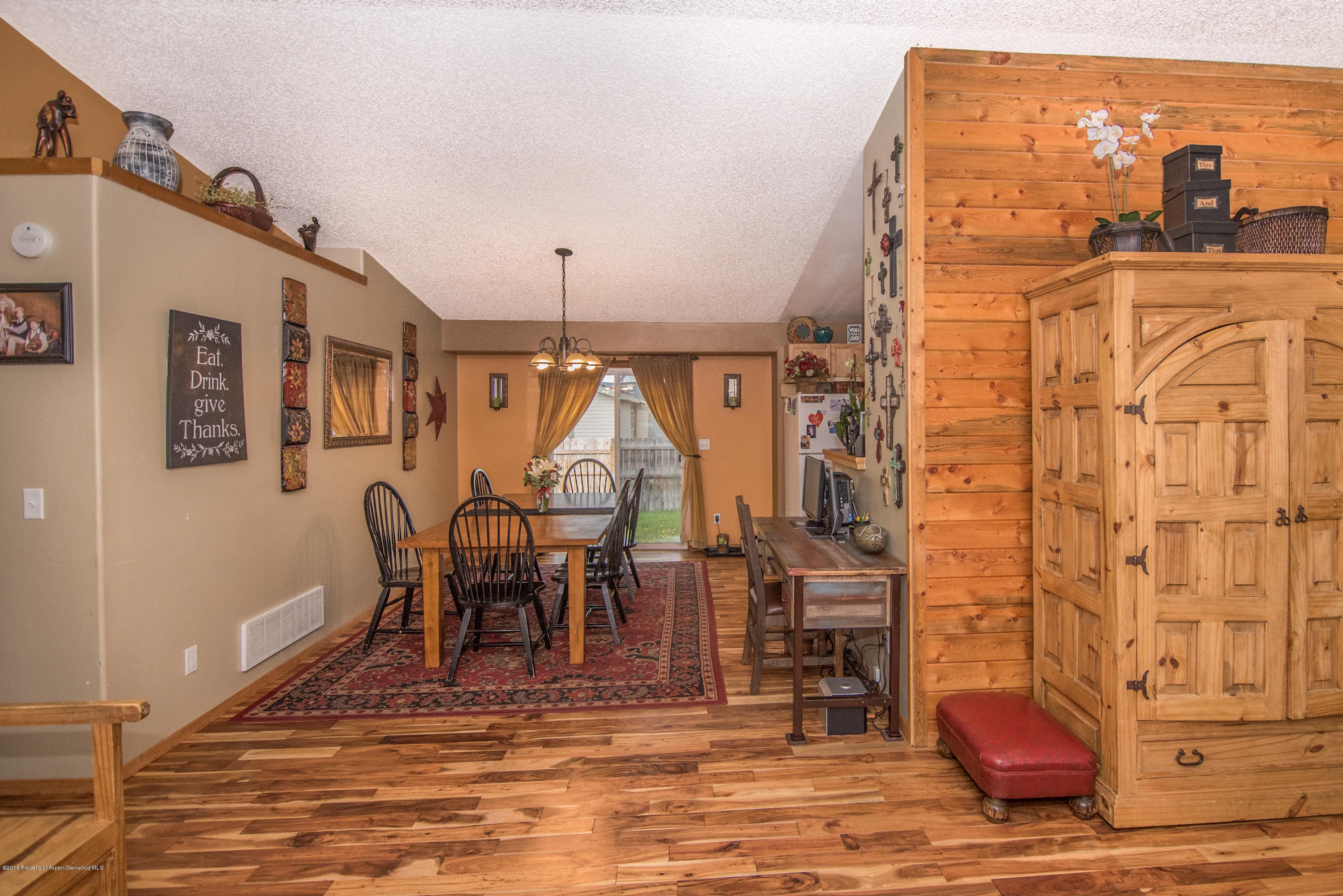 2038 Woodland Ave, Craig, CO 81625 - Photo 3
