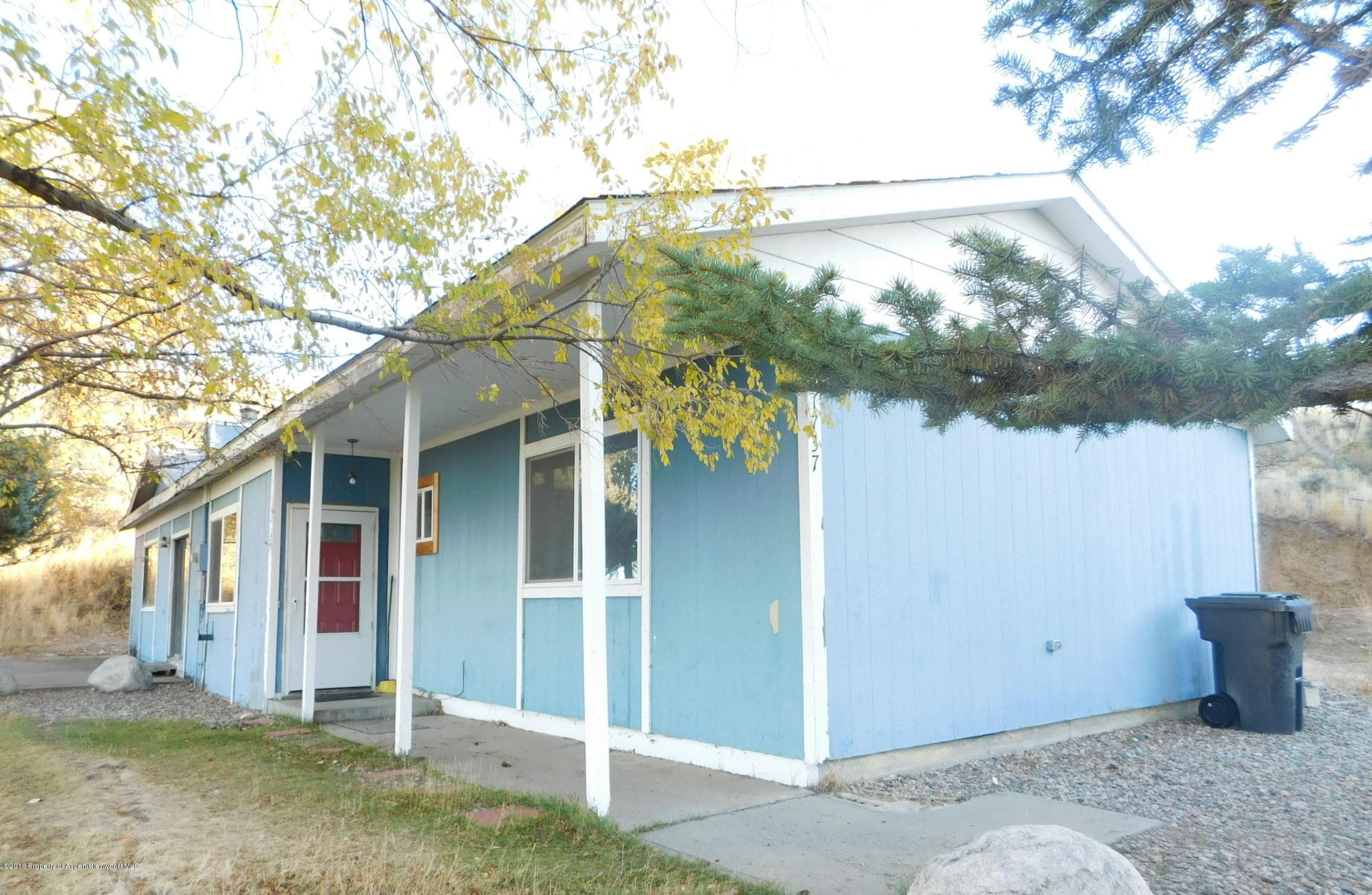 1737 E Victory Way, Craig, CO 81625 - Photo 2