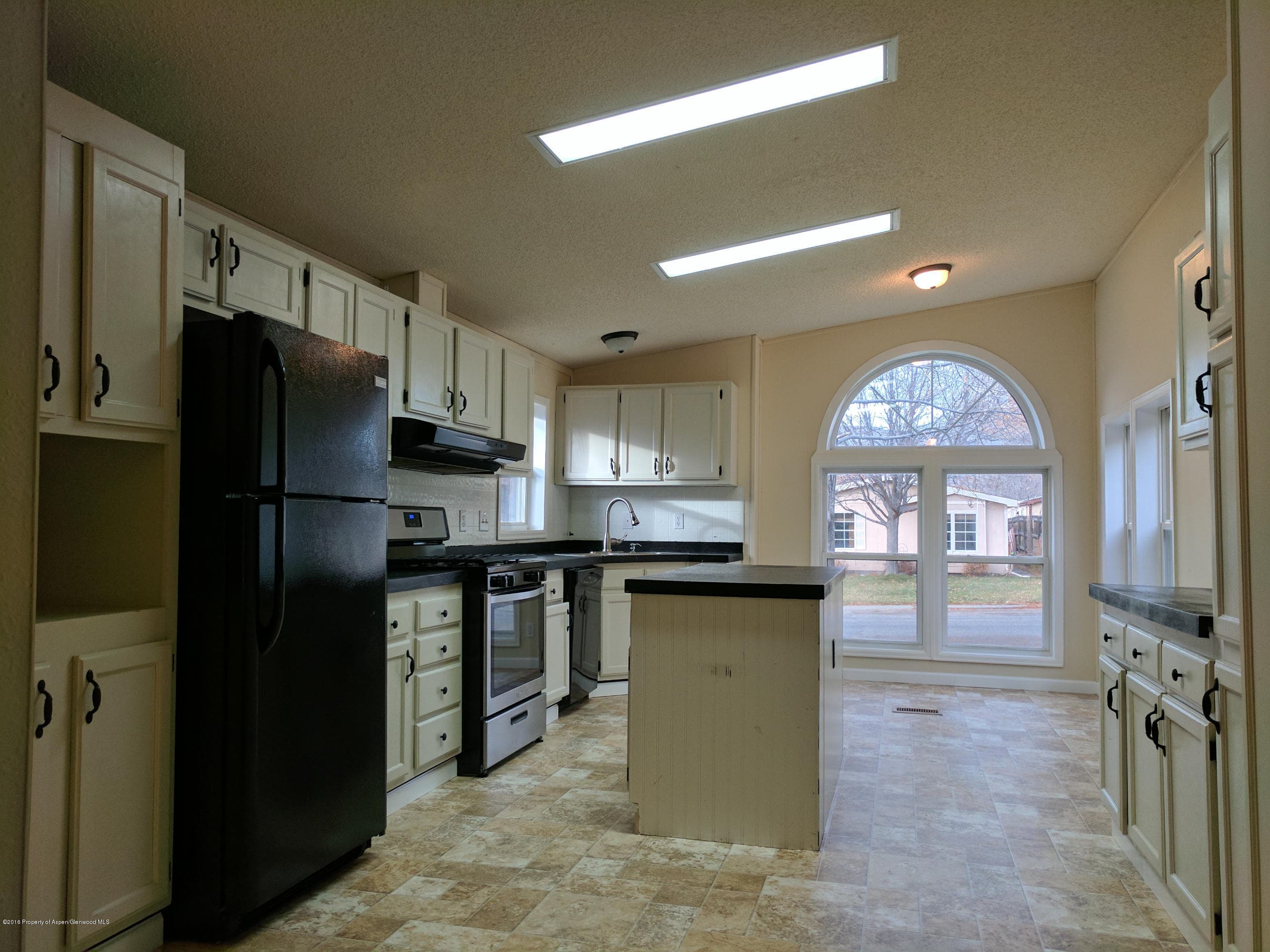 56 Cedar Circle, Battlement Mesa, CO 81635 - Photo 4