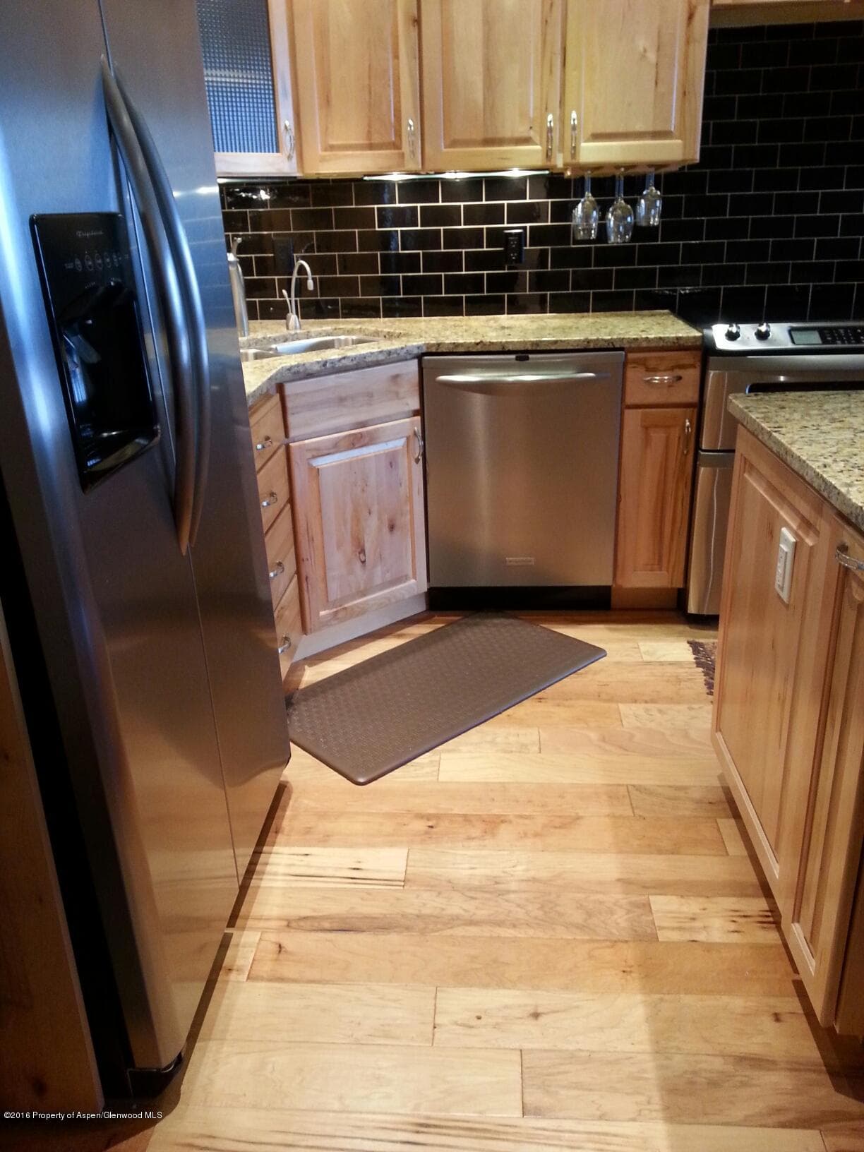 236 Vine Street, Aspen, CO 81611 - Photo 2
