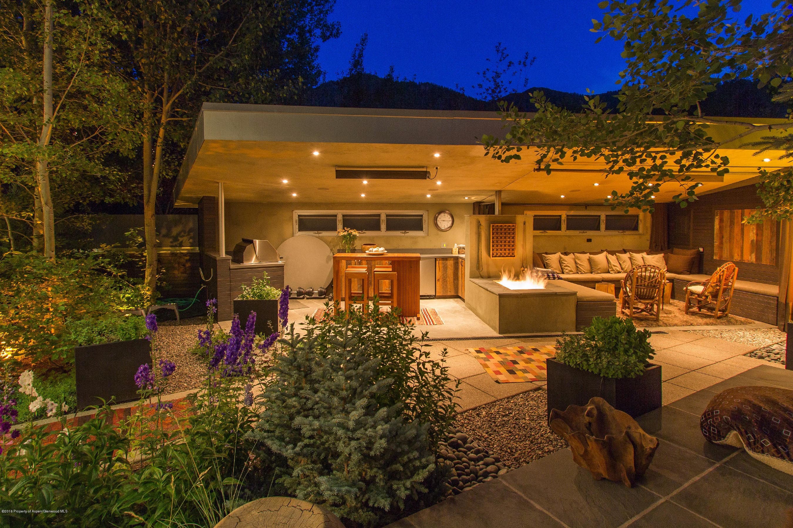 257 Park Avenue - Photo 4