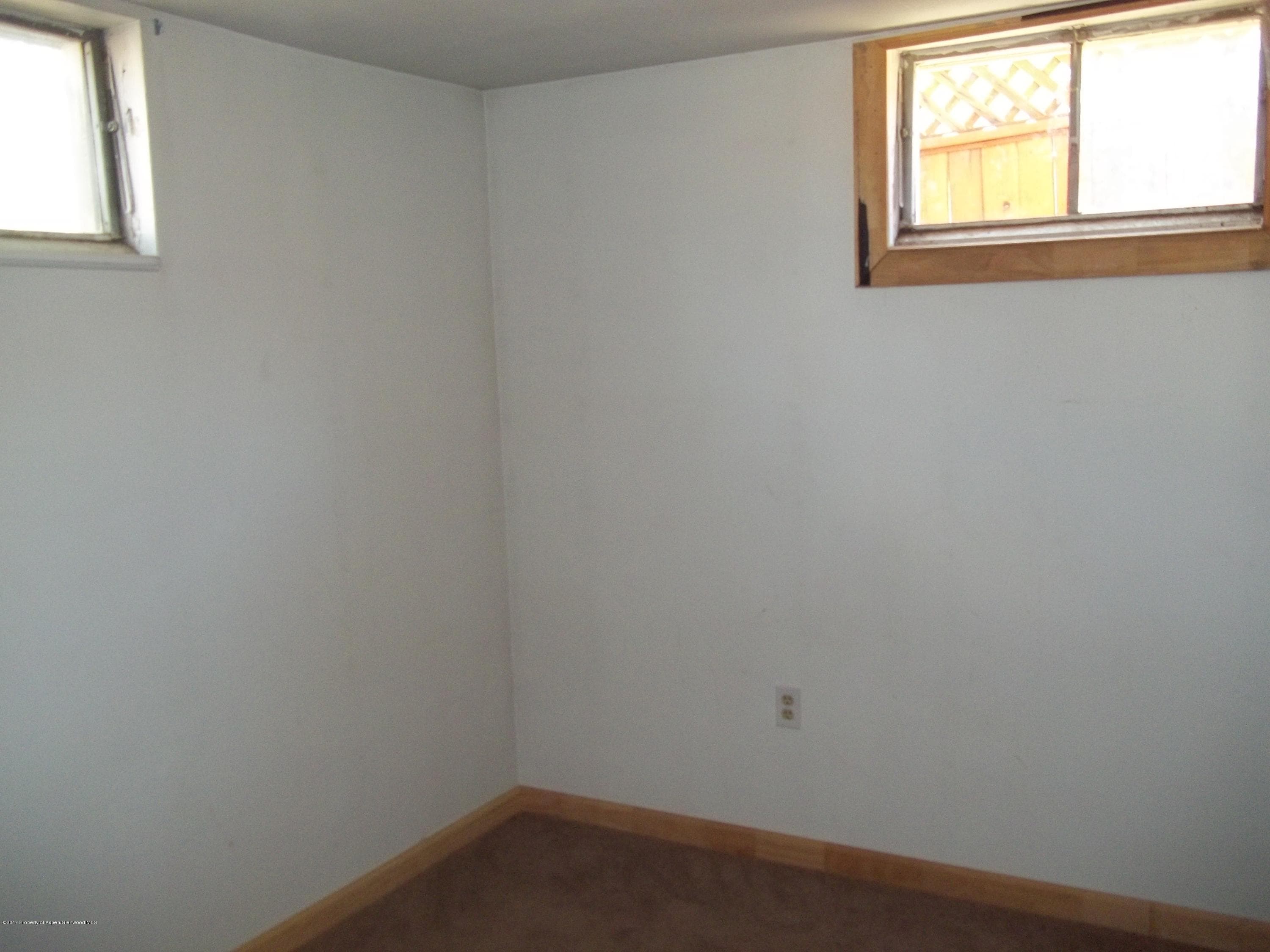 828 W 8th Drive, Craig, CO 81625 - Photo 14