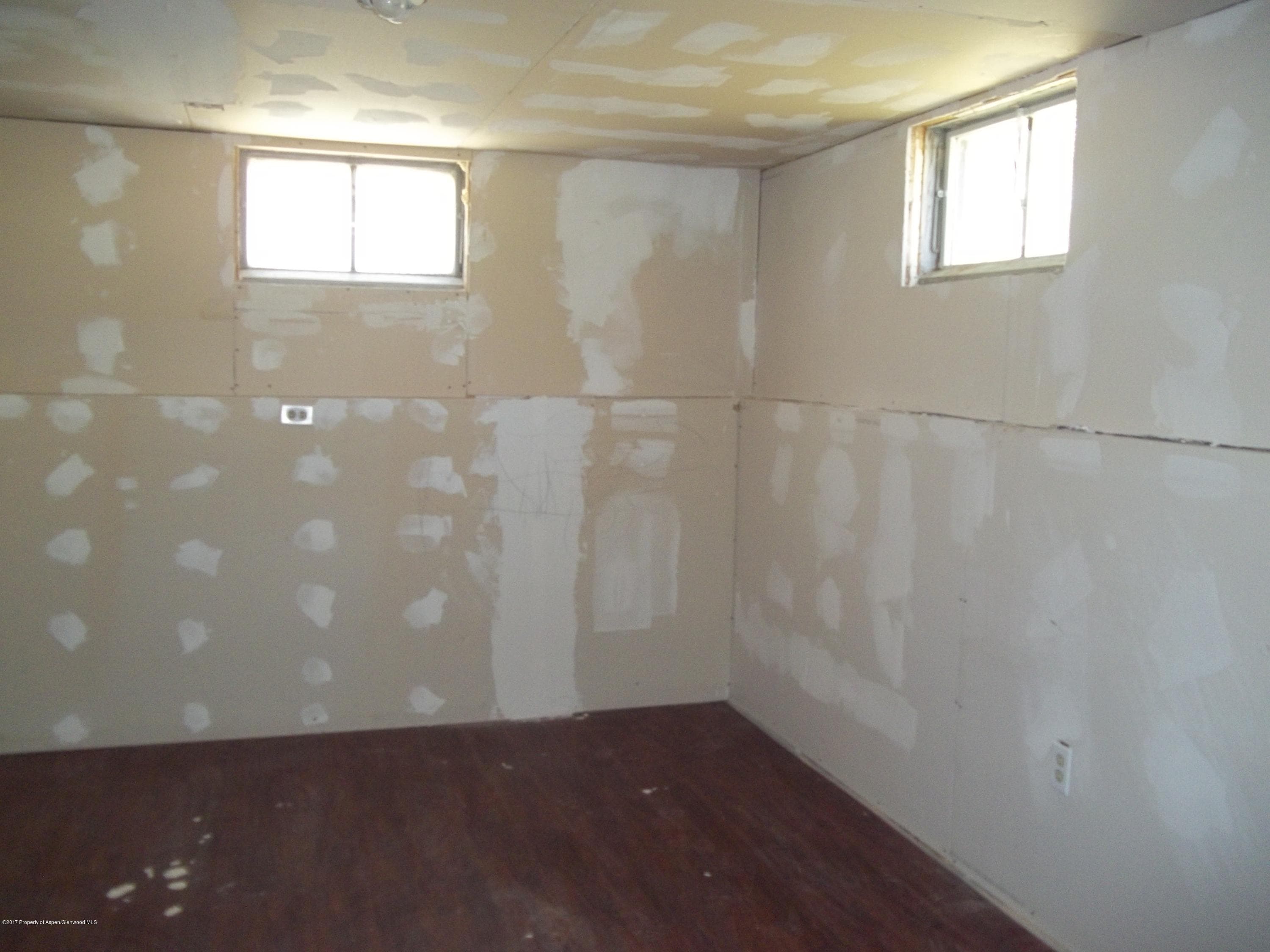 828 W 8th Drive, Craig, CO 81625 - Photo 15