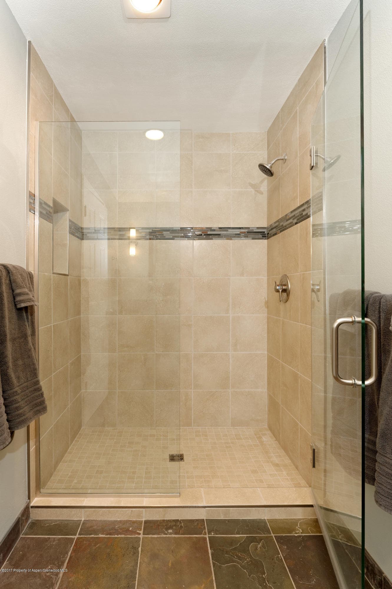 722 Upper Ranch Road - Photo 10