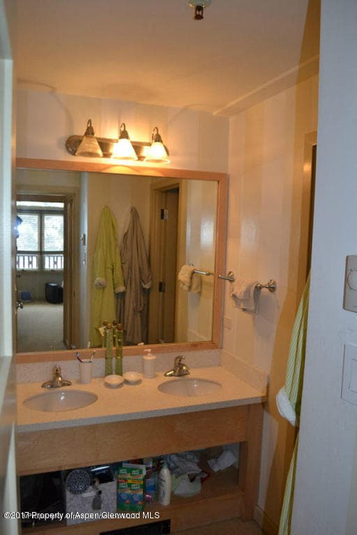 150 Carriage Way 18 - Photo 6