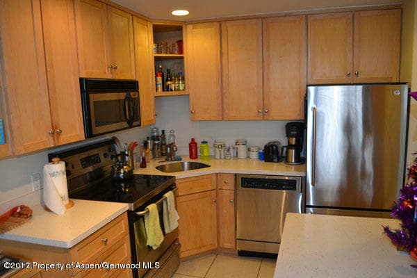 150 Carriage Way 18 - Photo 7