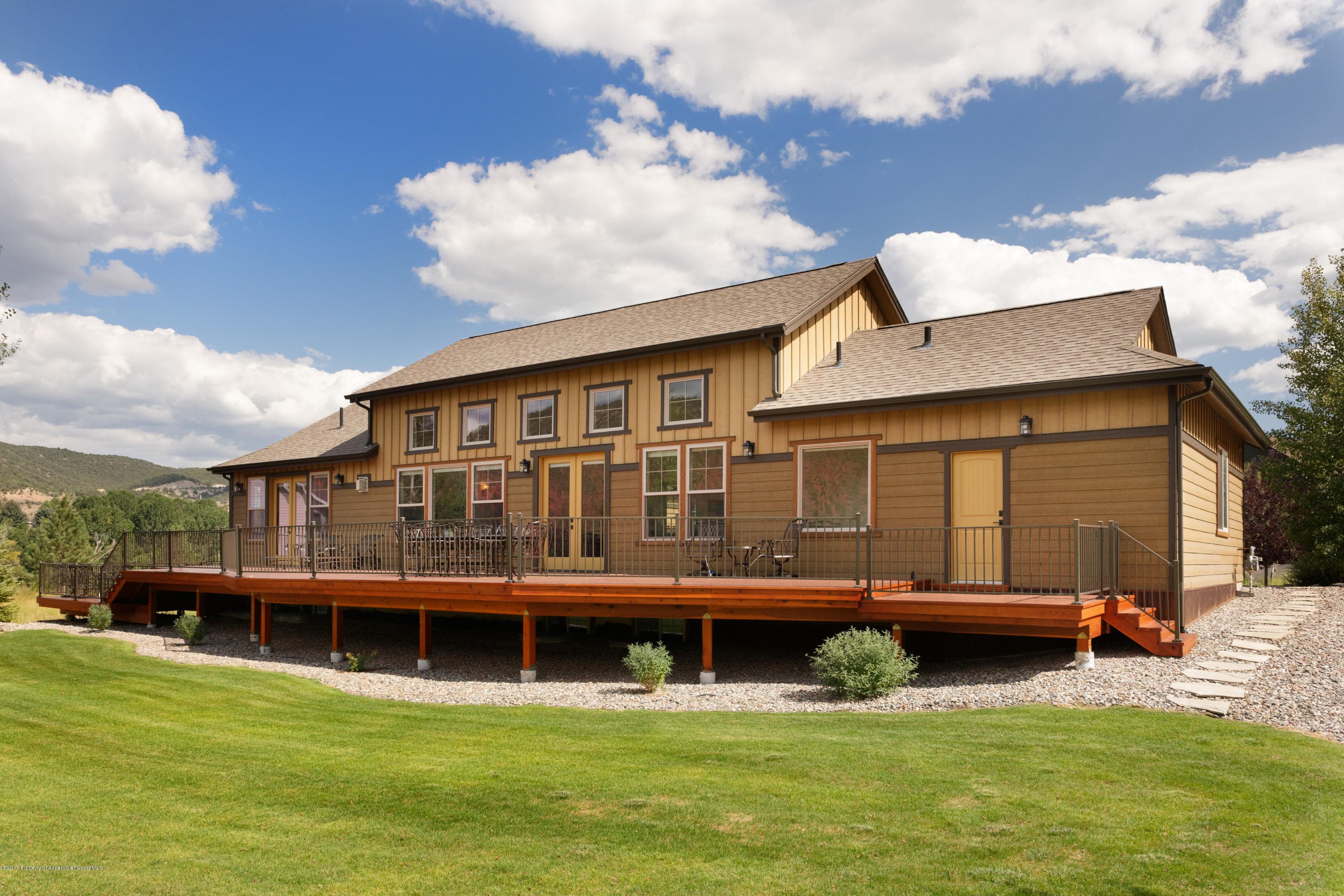1027 River Bend Way, Glenwood Springs, CO 81601 - Photo 7