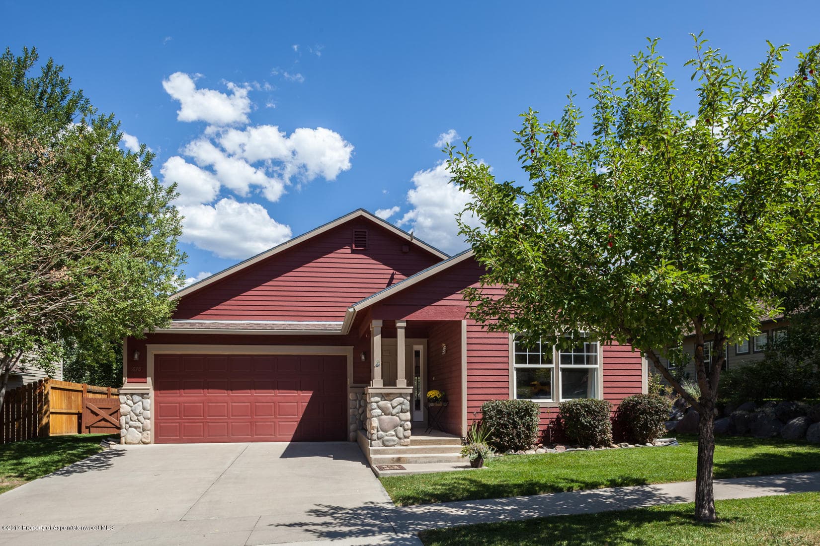 618 S Wildhorse Drive, New Castle, CO 81647 - Photo 1