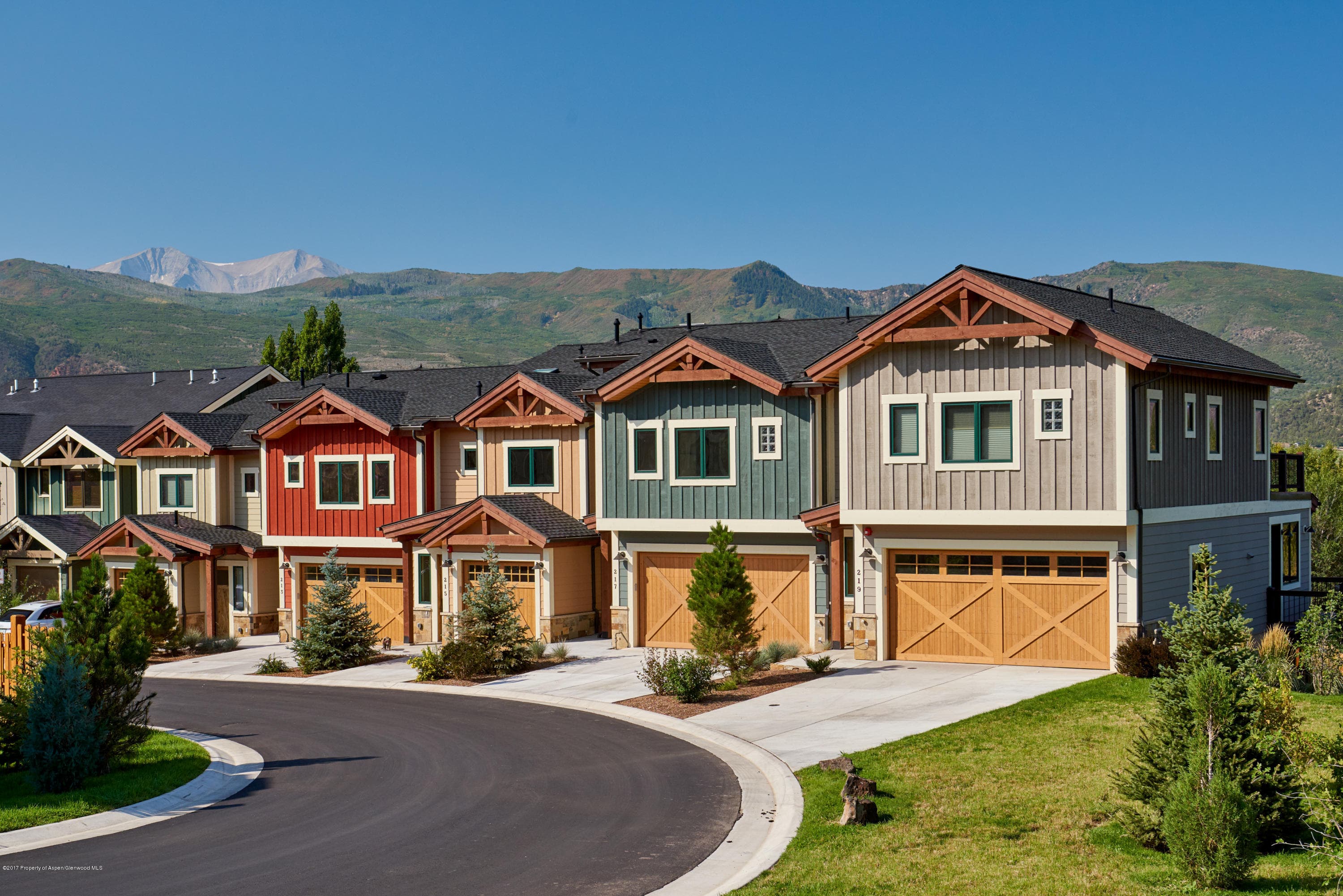 217 Overlook Ridge, Carbondale, CO 81623 - Photo 2