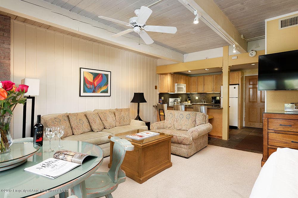 617 E Cooper Avenue 320 - Photo 5
