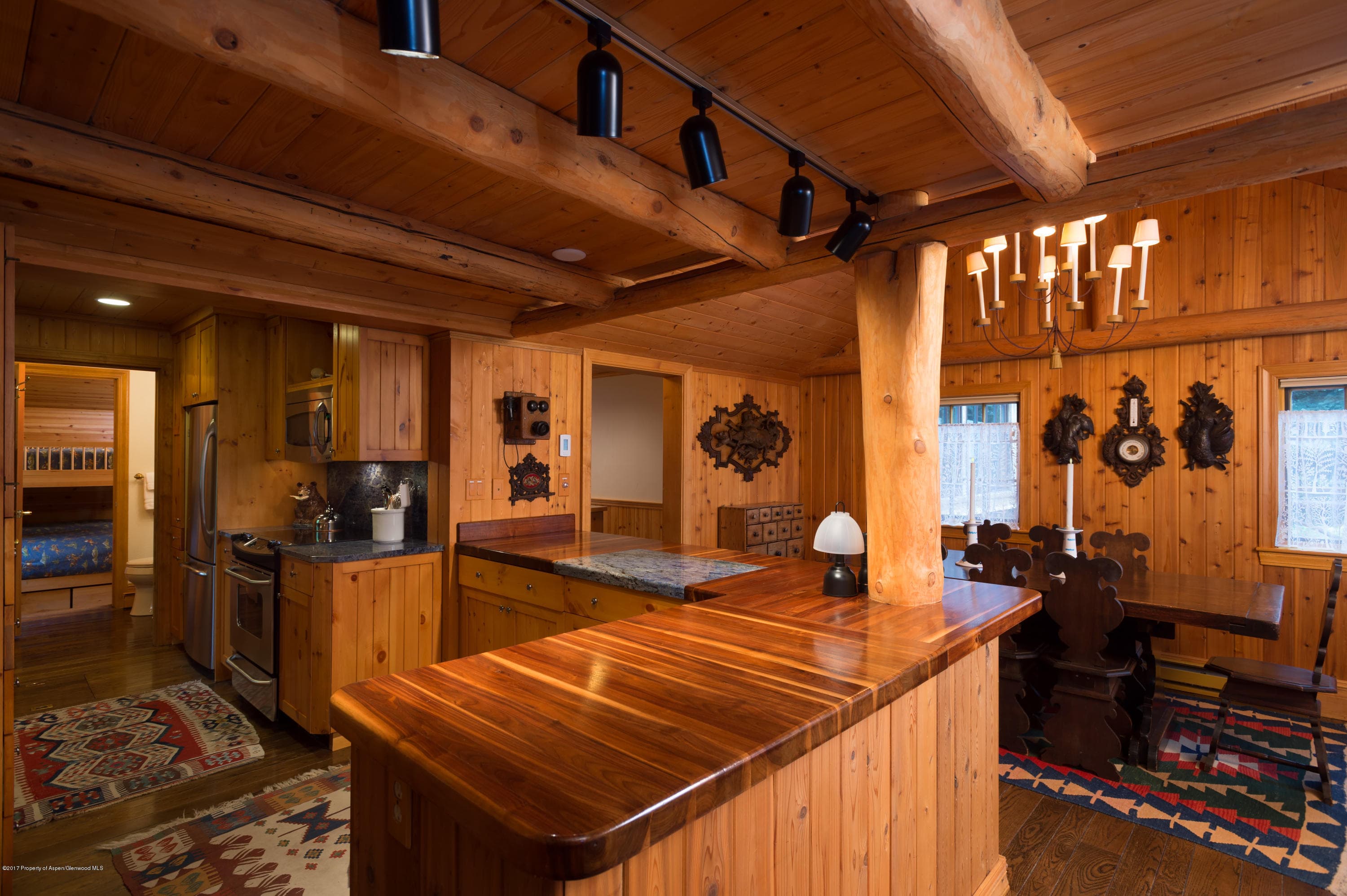 10081 Castle Creek Road - Photo 10