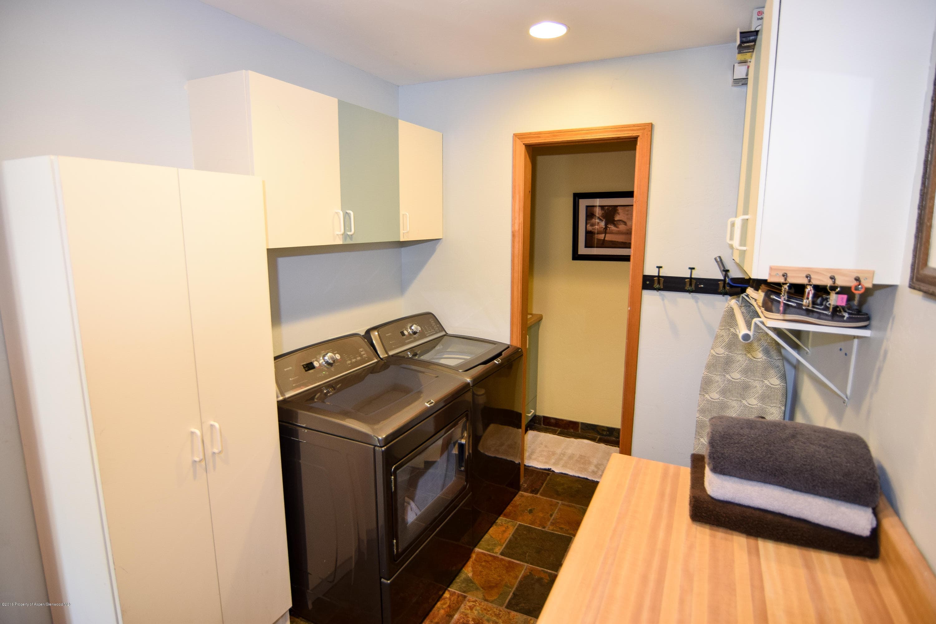512 Park Circle, Basalt, CO 81621 - Photo 9
