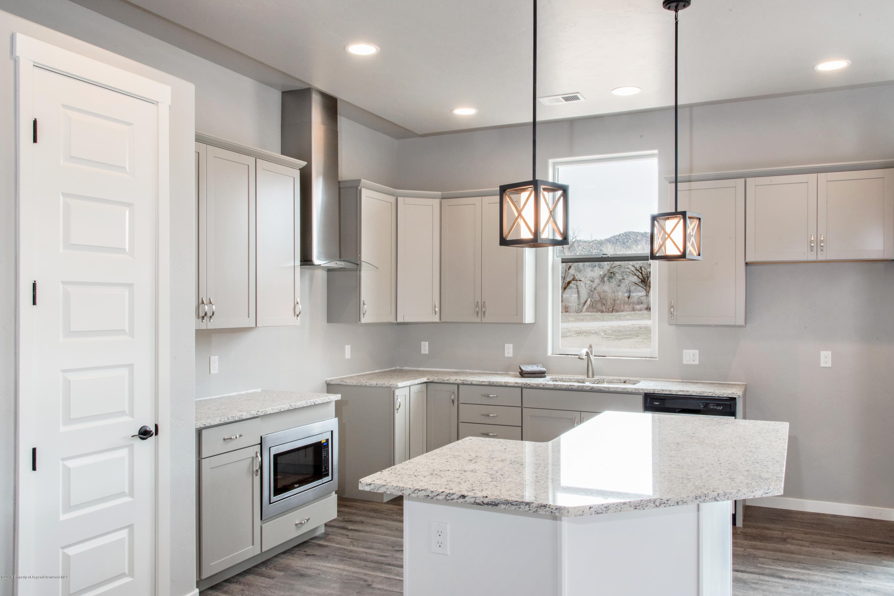 330 Rapids View Lane, New Castle, CO 81647 - Photo 6