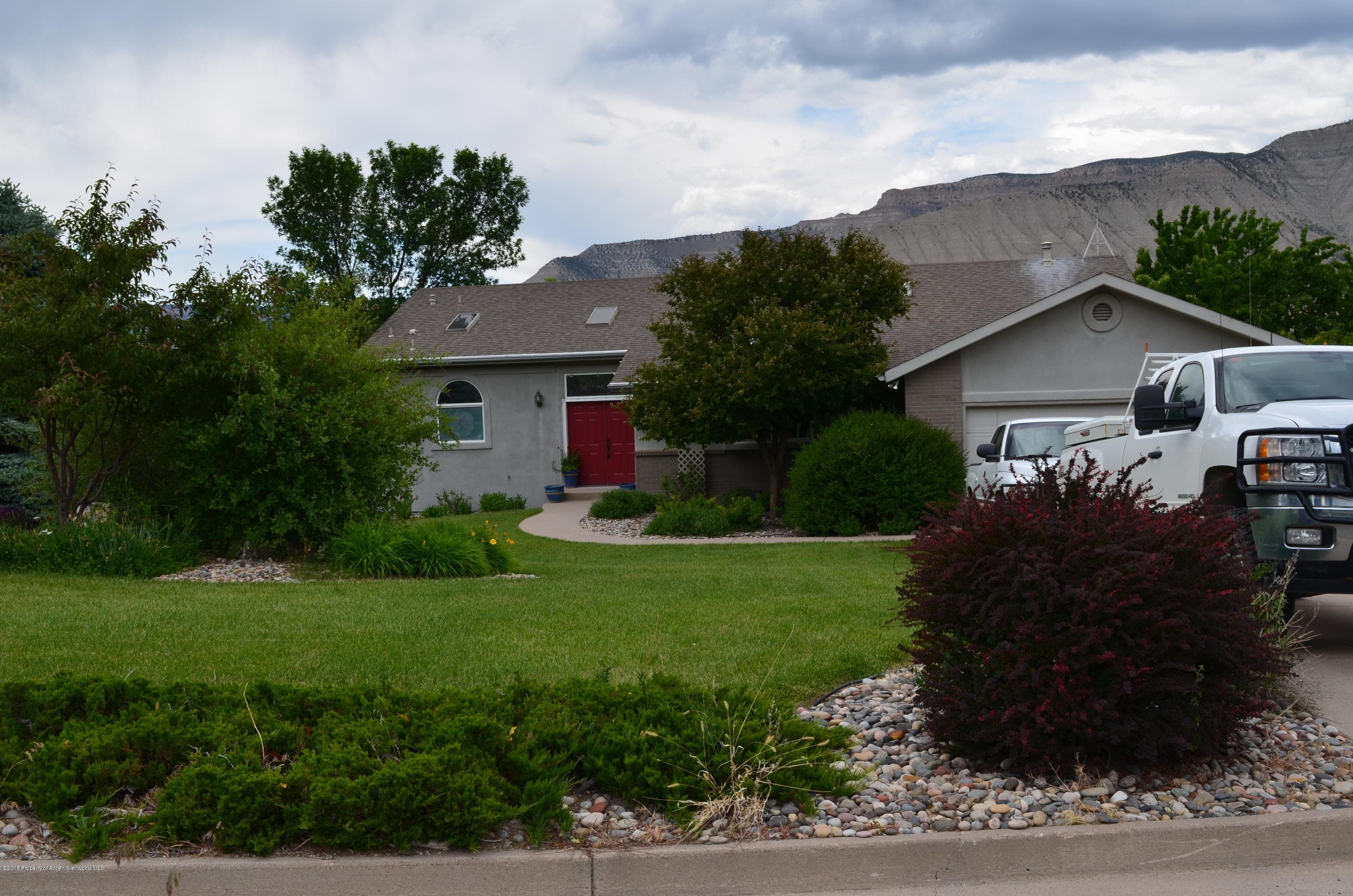 217 Boulder Ridge Drive, Parachute, CO 81635 - Photo 2
