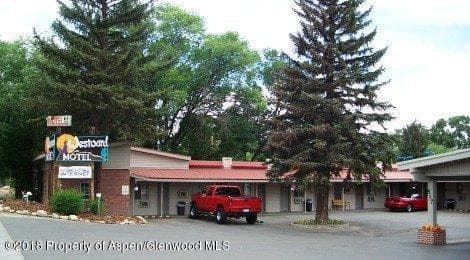 517 E Victory Way, Craig, CO 81625 - Photo 4