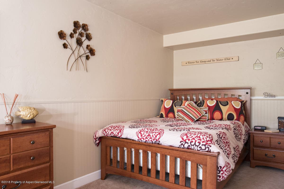 445 Wagon Wheel Circle, New Castle, CO 81647 - Photo 18