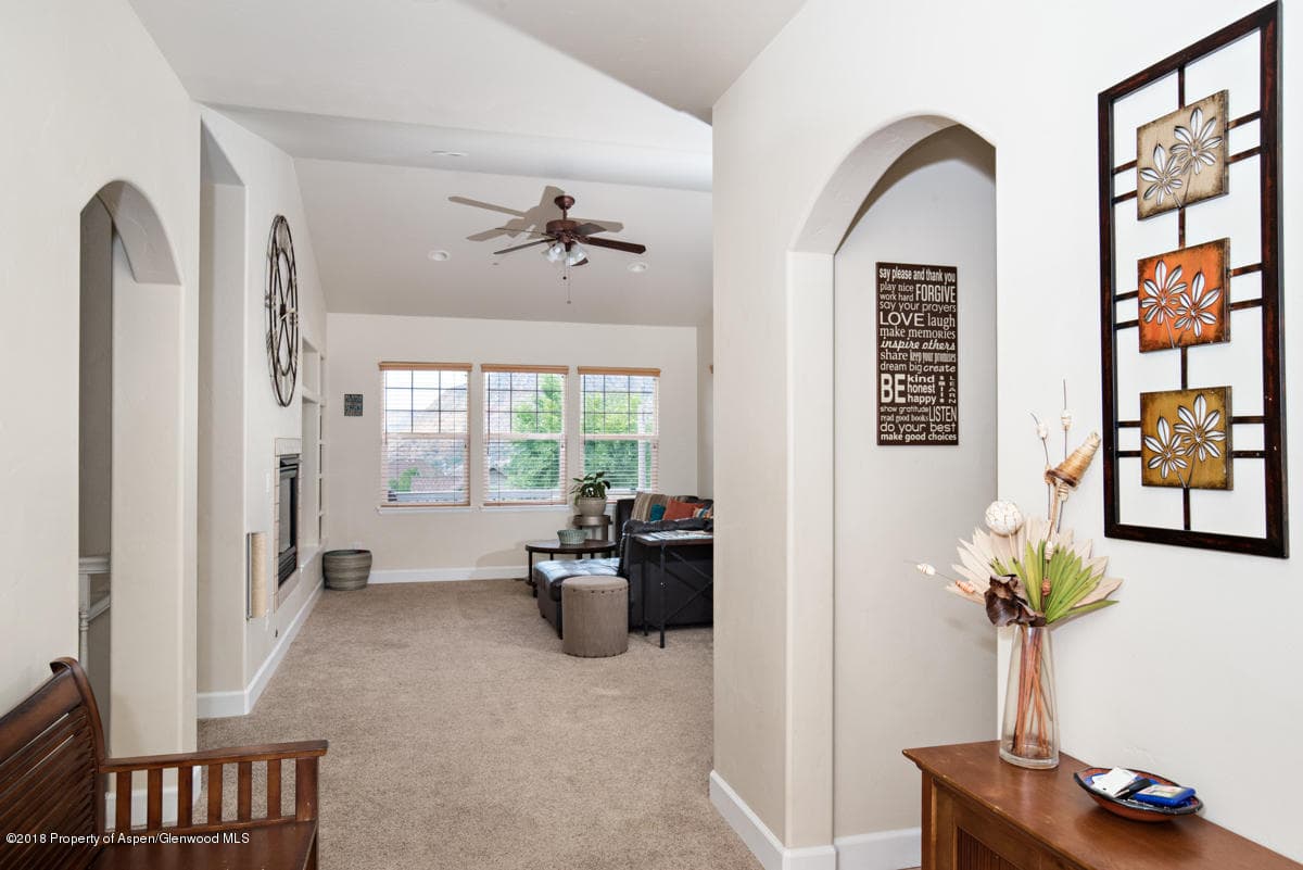 445 Wagon Wheel Circle, New Castle, CO 81647 - Photo 7