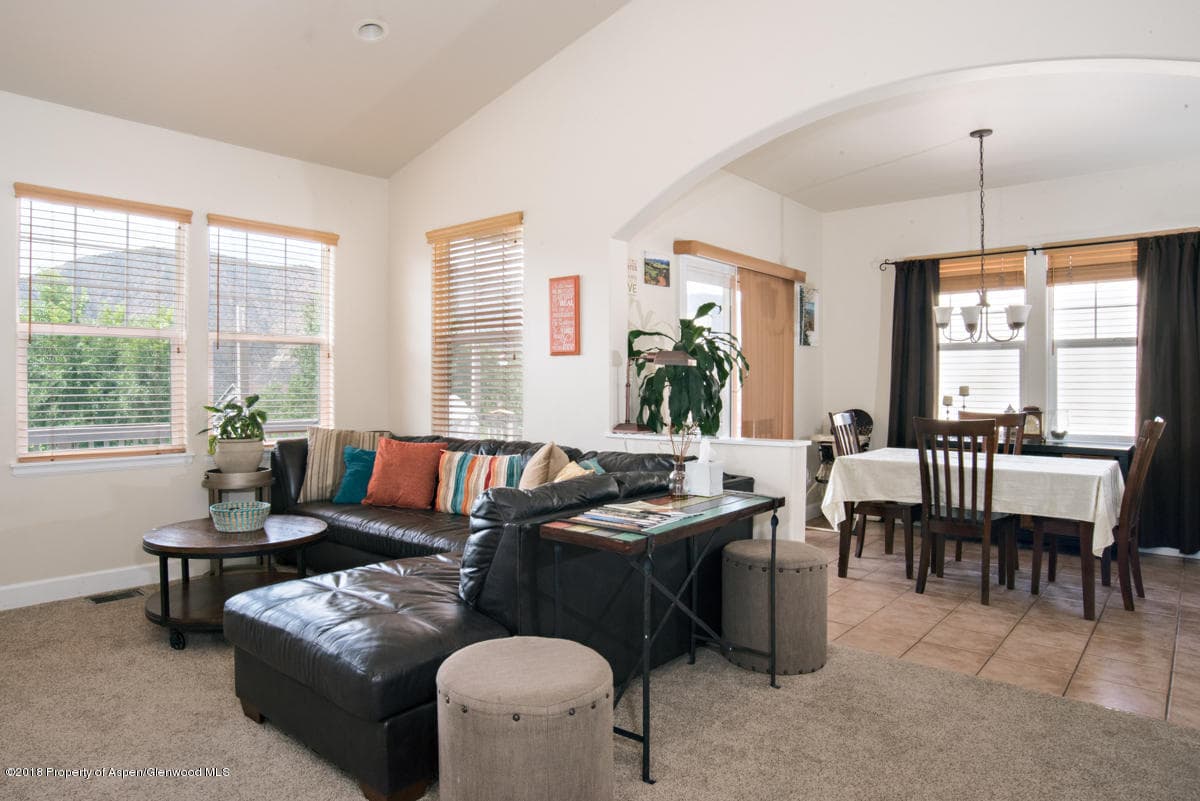 445 Wagon Wheel Circle, New Castle, CO 81647 - Photo 10