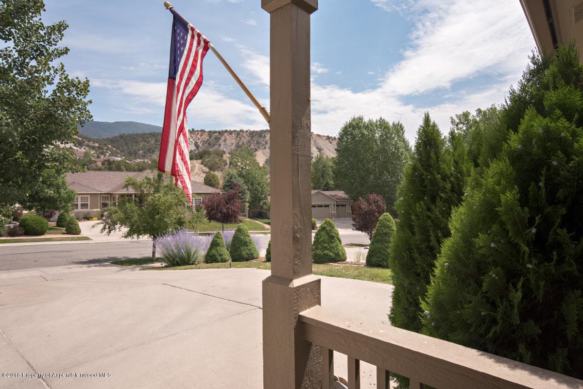 445 Wagon Wheel Circle, New Castle, CO 81647 - Photo 6