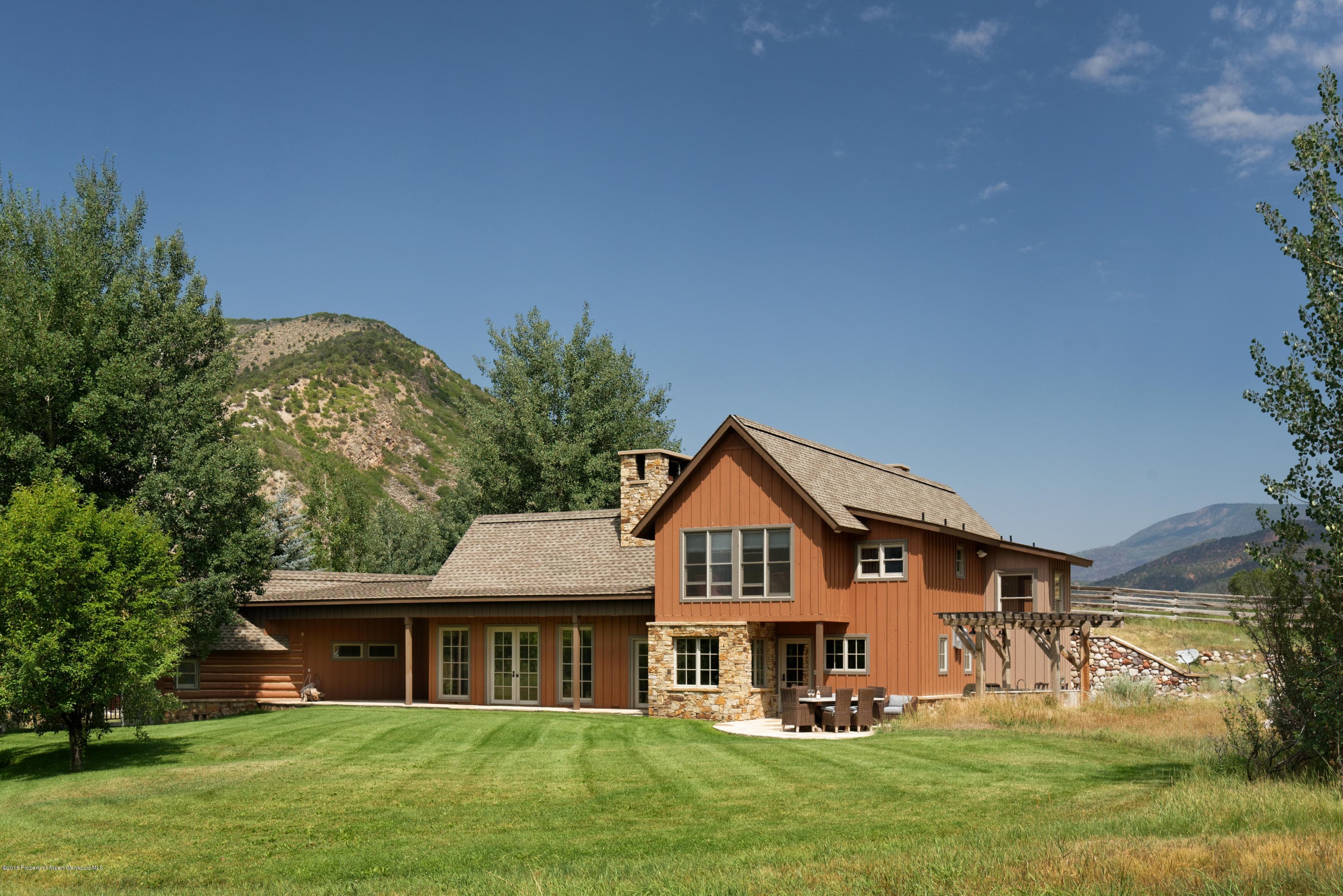 321 Katie Park Lane - Photo 4