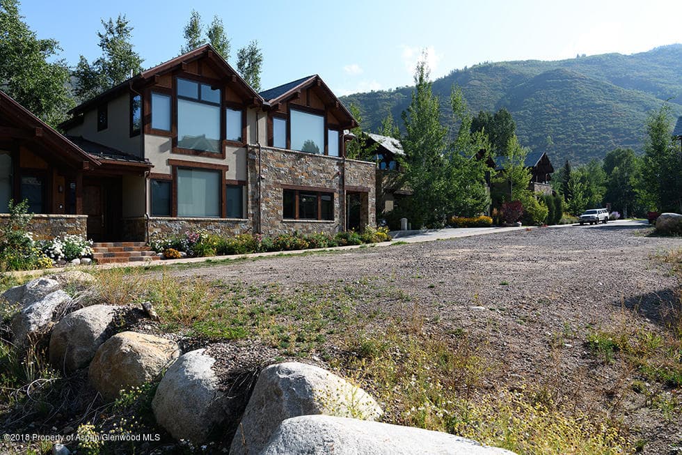 553 Race Alley Lot 4 House I, Aspen, CO 81611 - Photo 16