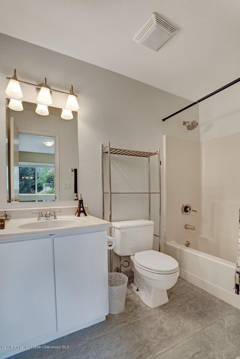 323 Park Ave, Unit G3, Basalt, CO 81621 - Photo 12