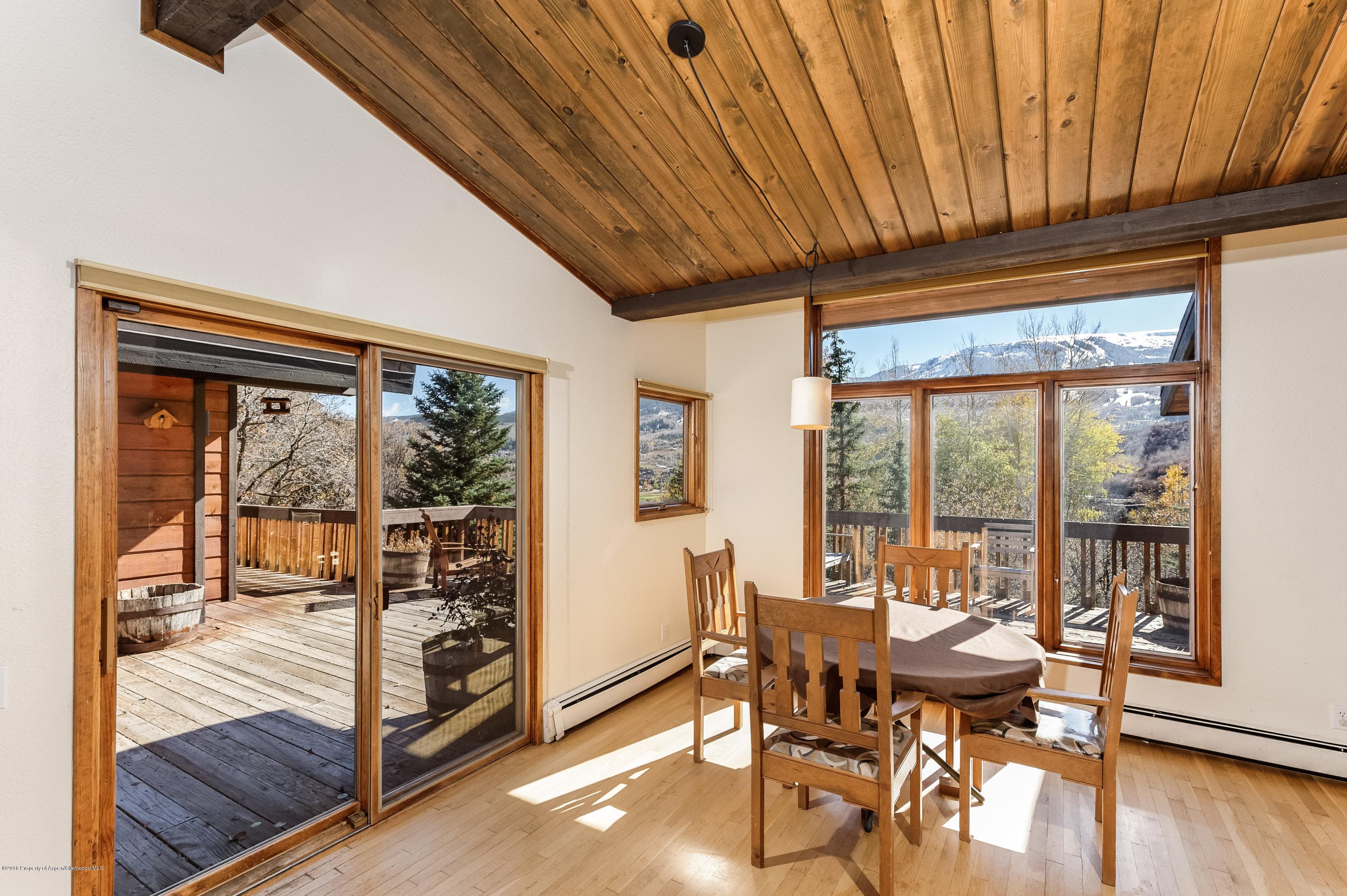 118 Lemond Place - Photo 7