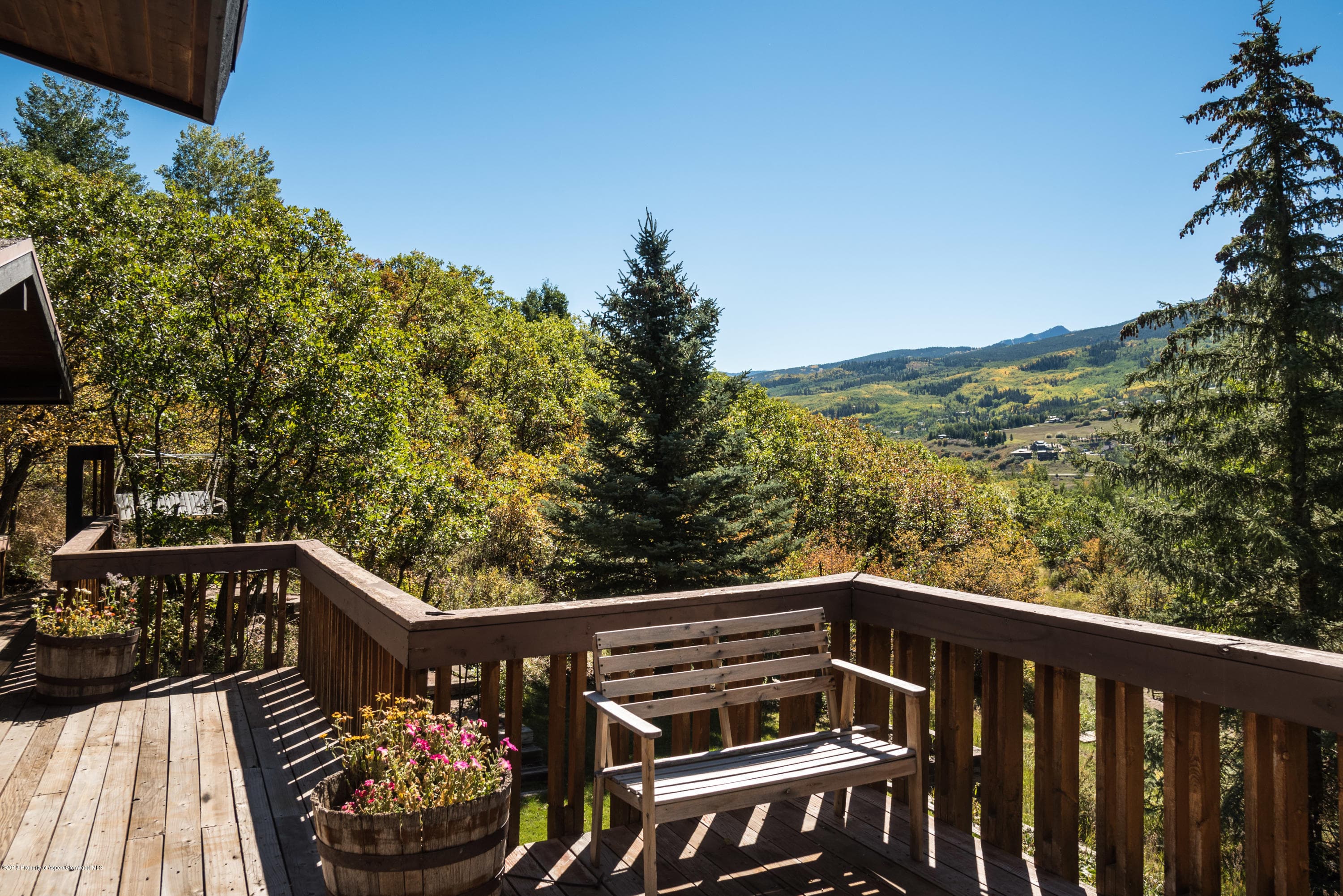118 Lemond Place - Photo 8