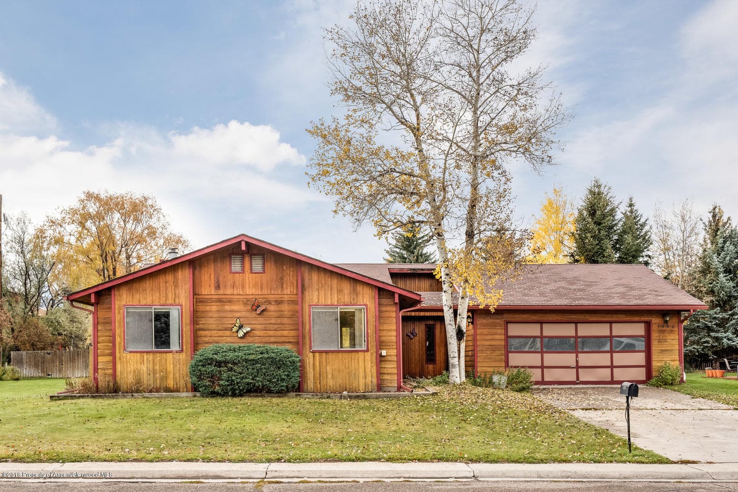 1402 Greystone, Carbondale, CO 81623 - Photo 2