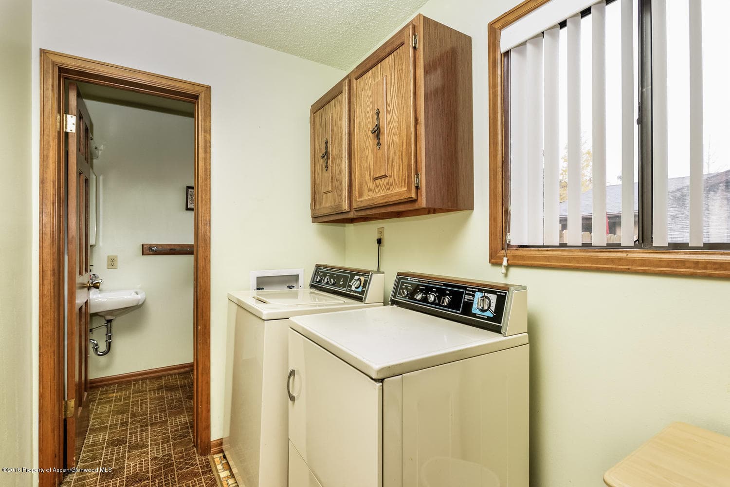 1402 Greystone, Carbondale, CO 81623 - Photo 10
