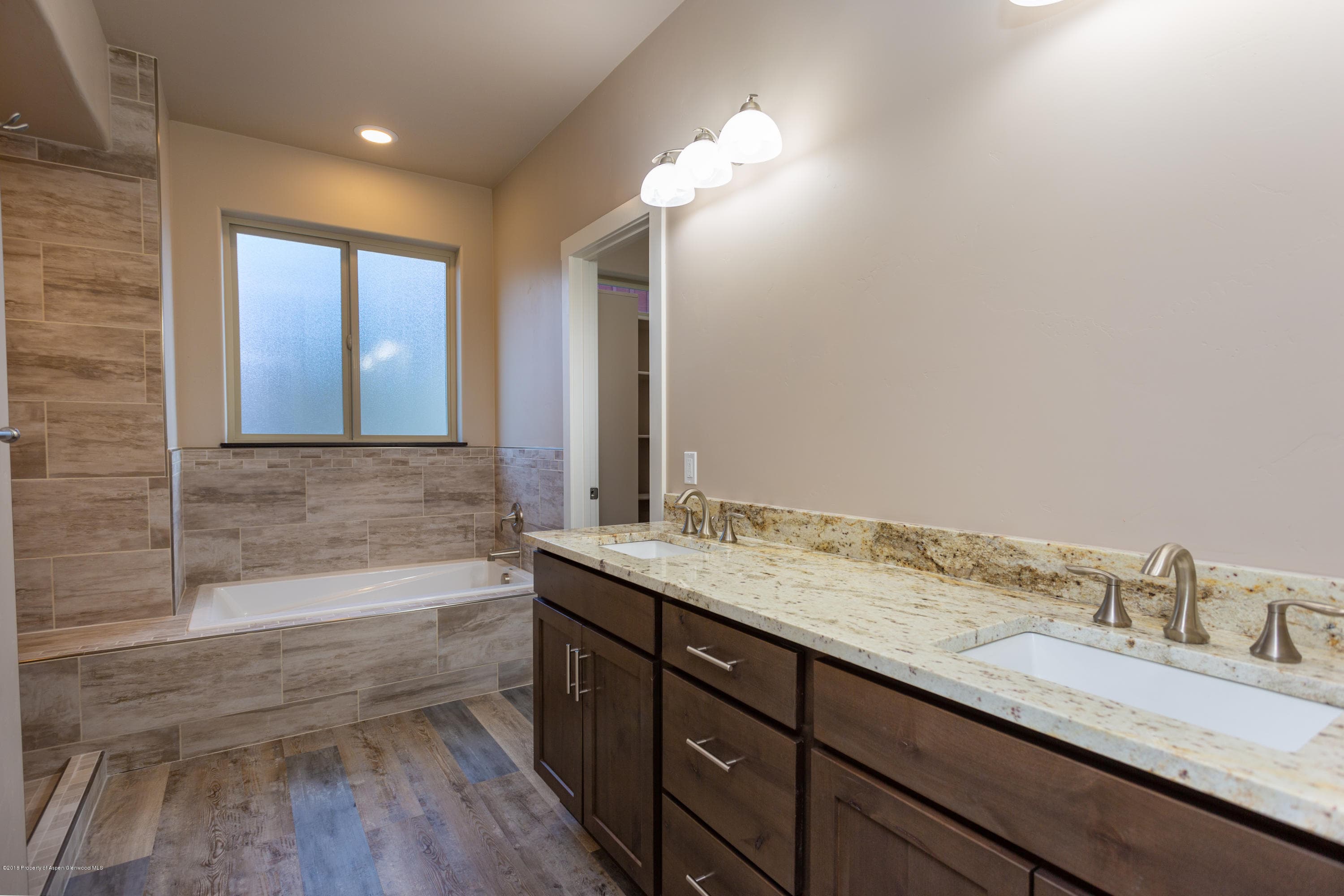 154 Deer Valley Drive, New Castle, CO 81647 - Photo 10