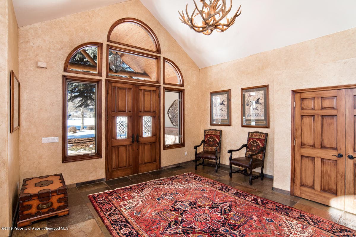 158 Seeburg Circle B, Carbondale, CO 81623 - Photo 4