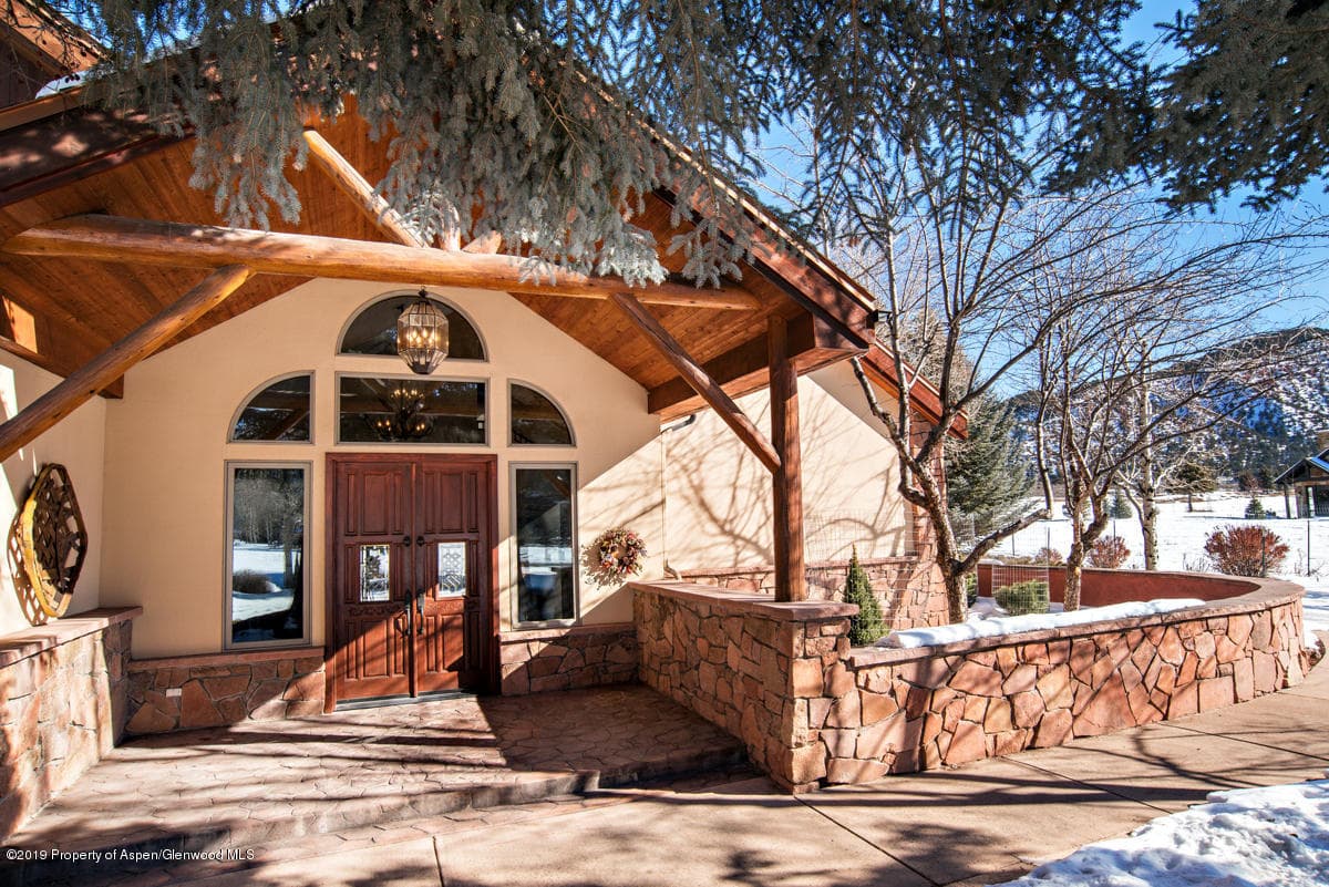 158 Seeburg Circle B, Carbondale, CO 81623 - Photo 1